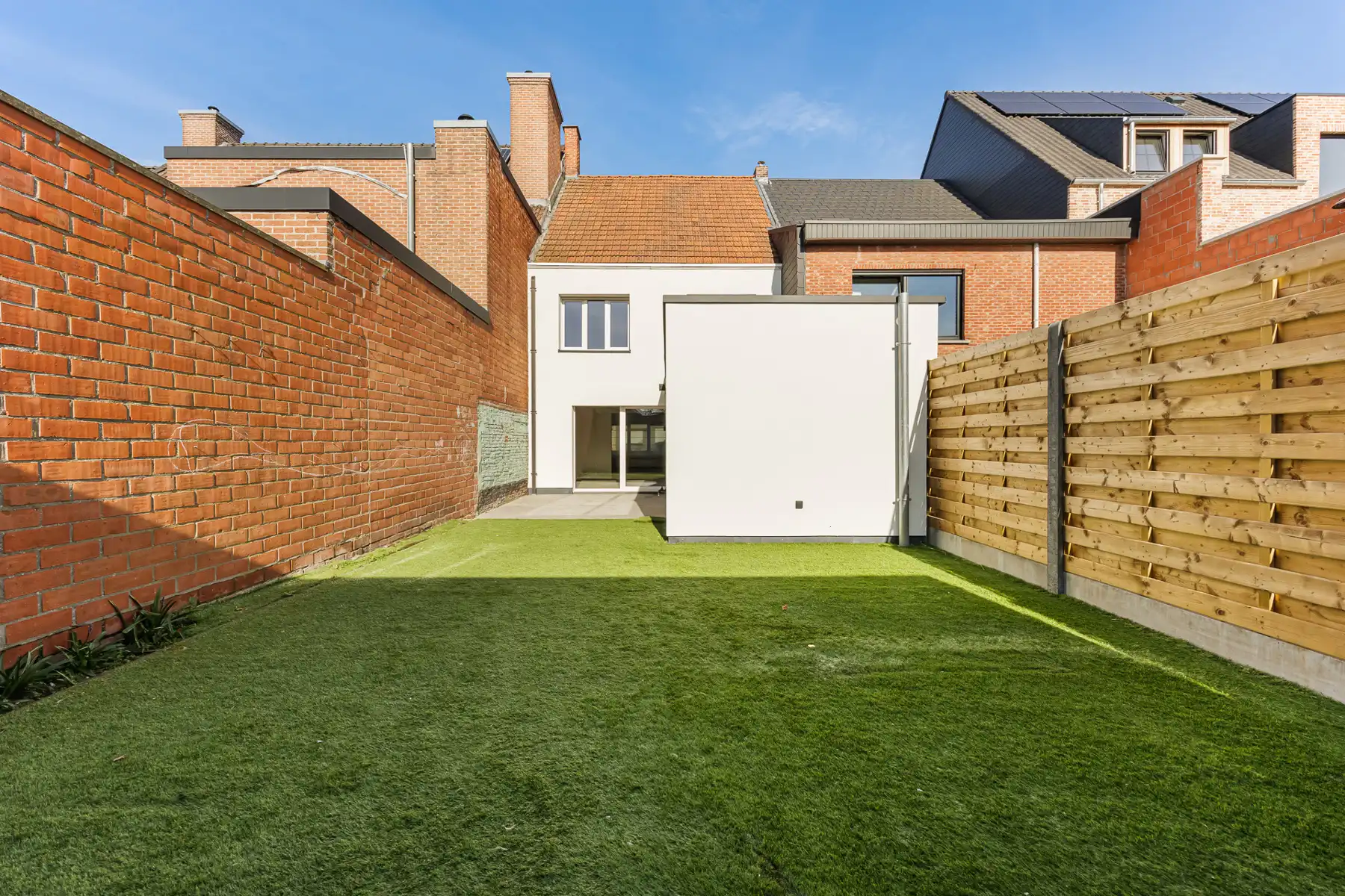 Recent gerenoveerde woning met 2 slpks nabij het centrum foto 26