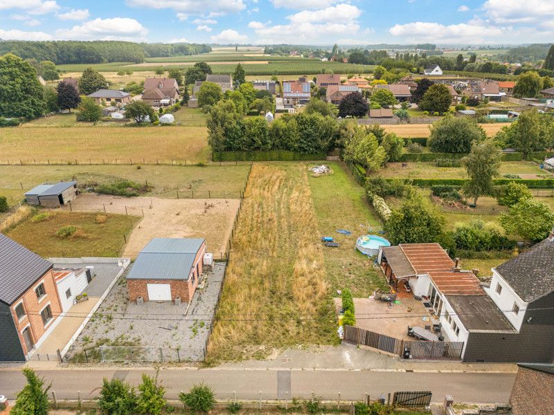 Zeer rustig gelegen bouwgrond op 7are 95ca foto 4