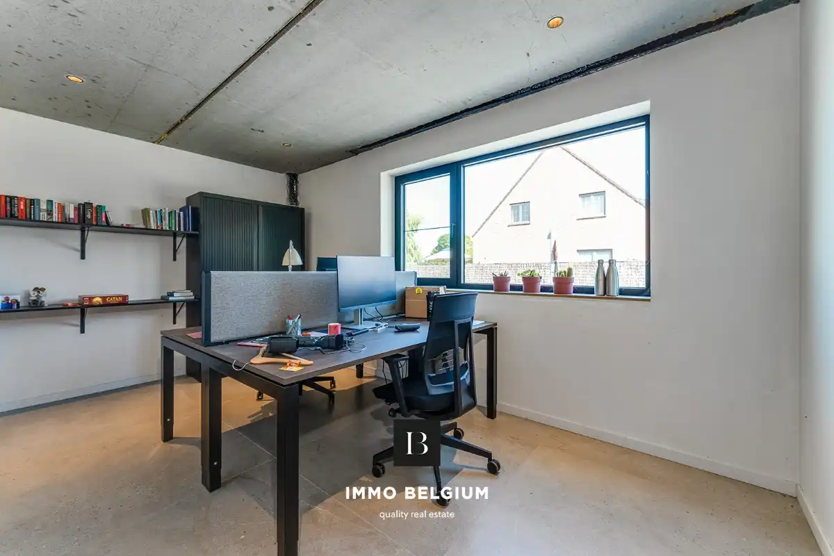 Nieuwbouwvilla onder registratierecht met 4 slaapkamers foto 5