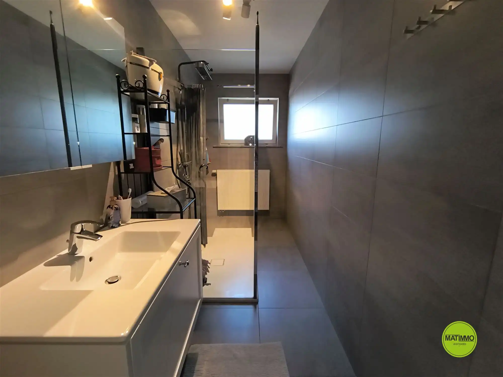 Gerenoveerde gelijkvloers met 3 slaapkamers te Heppen  foto 11