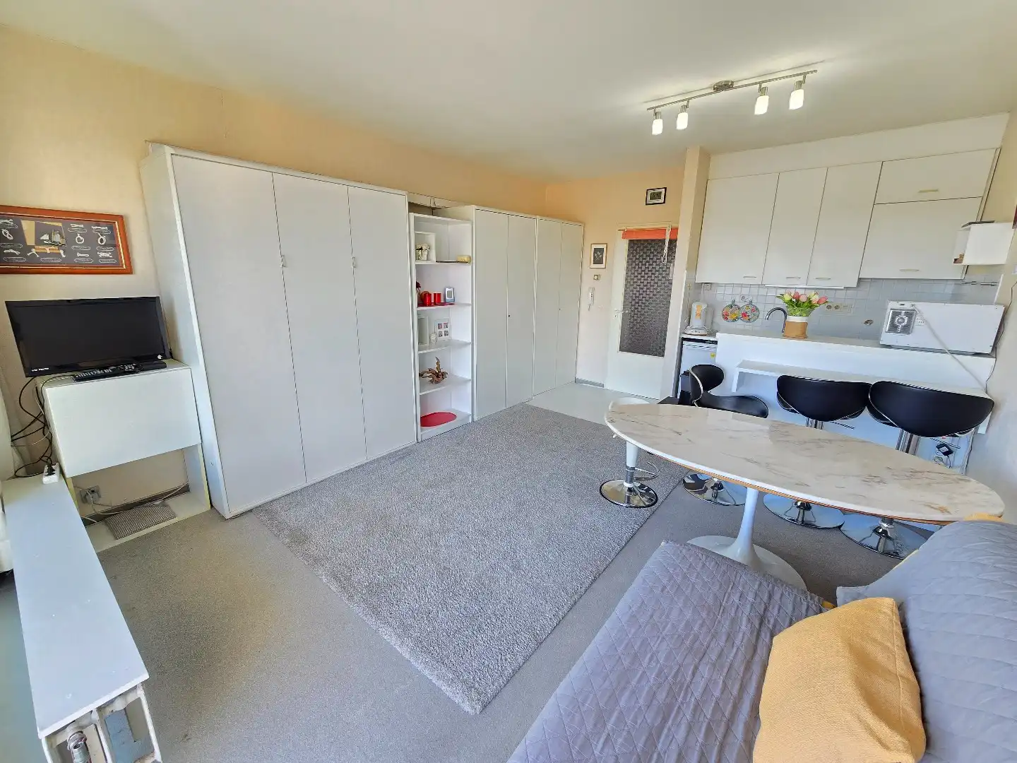 Zuidgerichte studio met slaaphoek foto 4