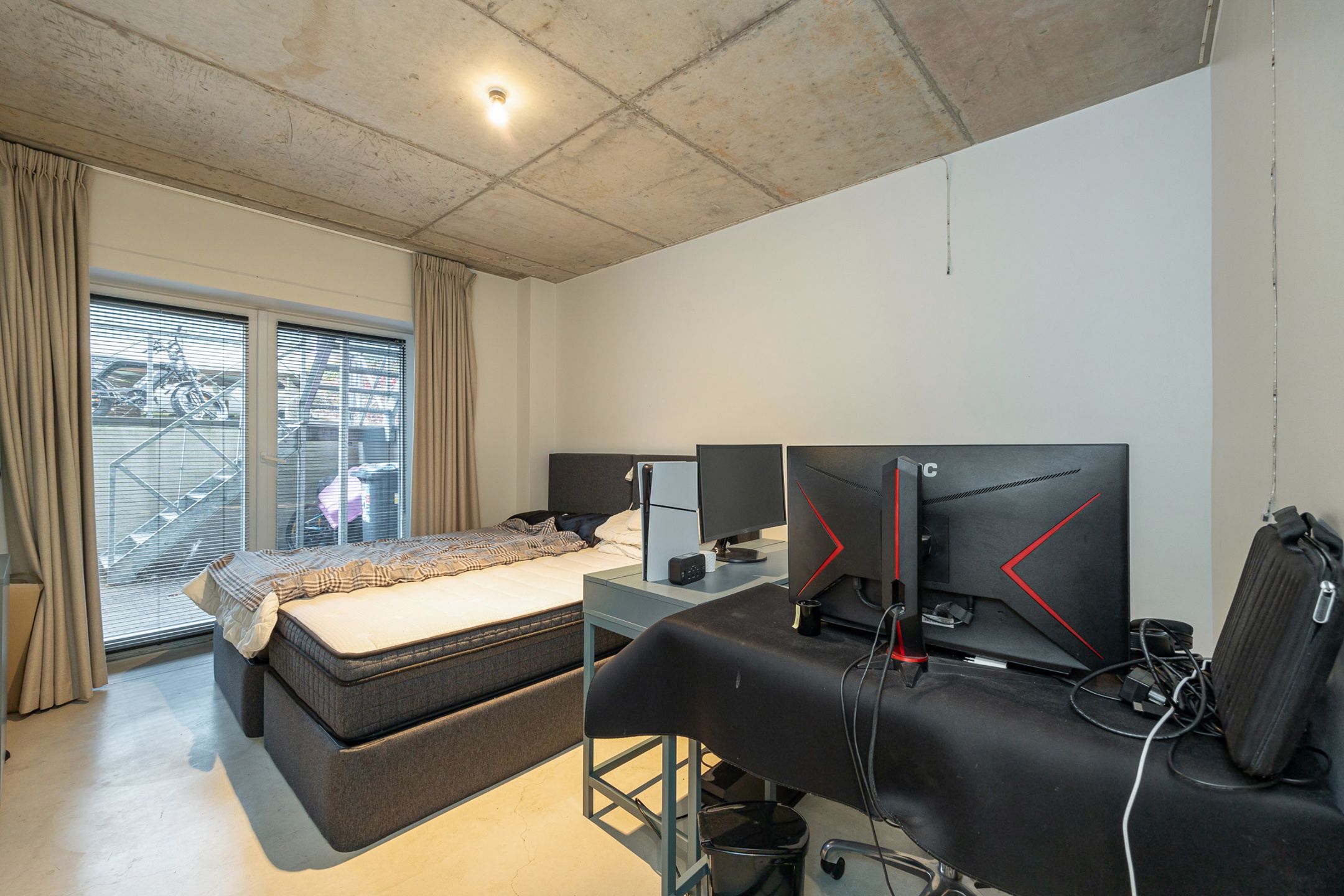 ANTWERPEN - Unieke duplex in een renovatieproject foto 7