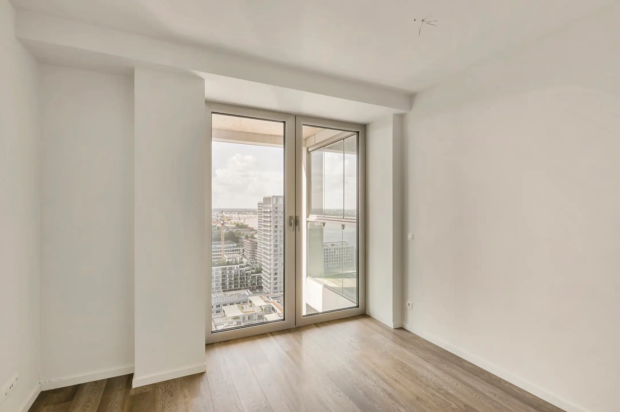 Uitzonderlijk hoekappartement op de 23ste verdieping met zicht over de skyline van Antwerpen.&nbsp; foto 23