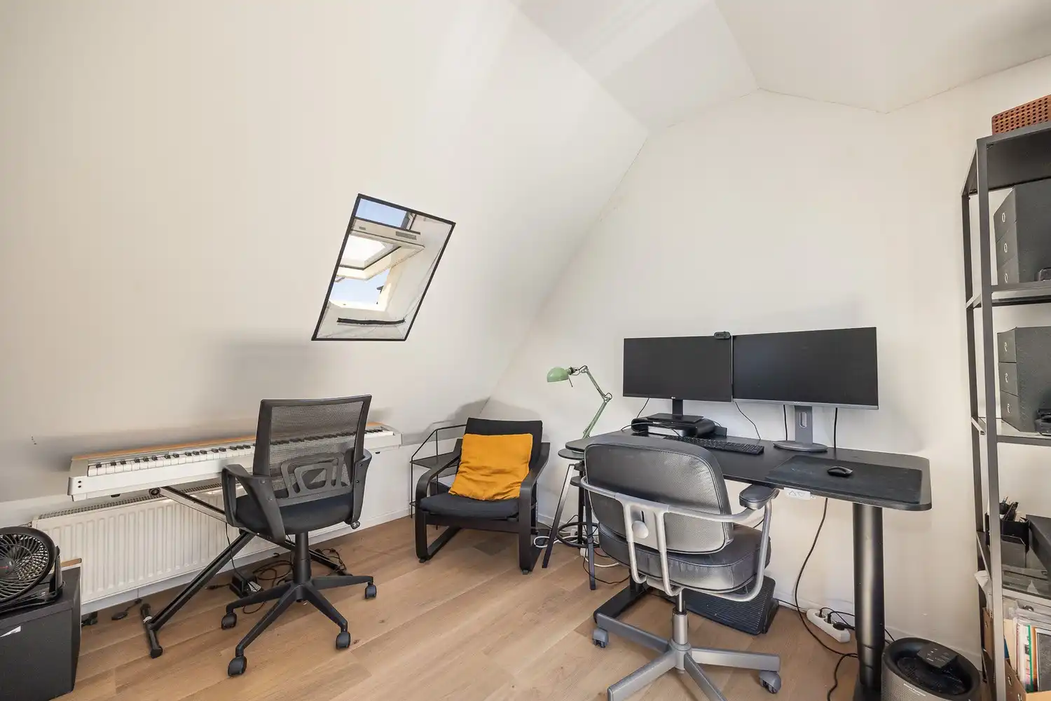 Instapklare stadswoning met garage en 2 slaapkamers foto 25