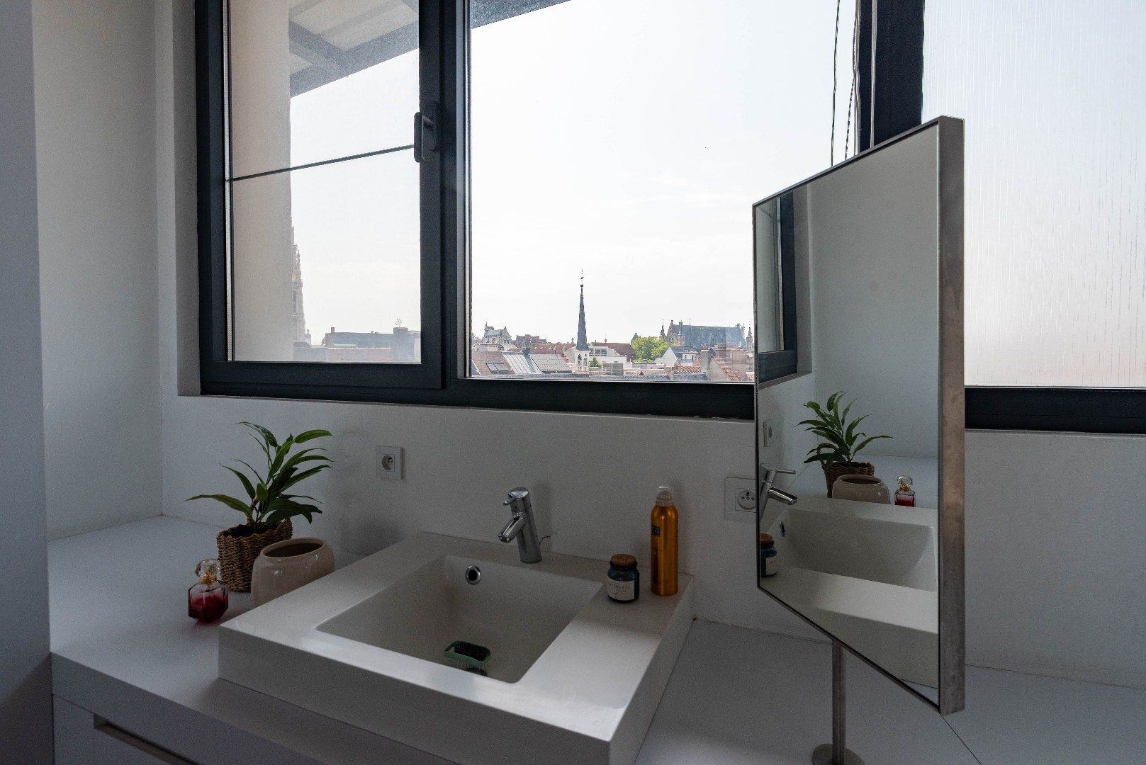 Hippe gemeubelde loft in het hartje van A'pen foto 11