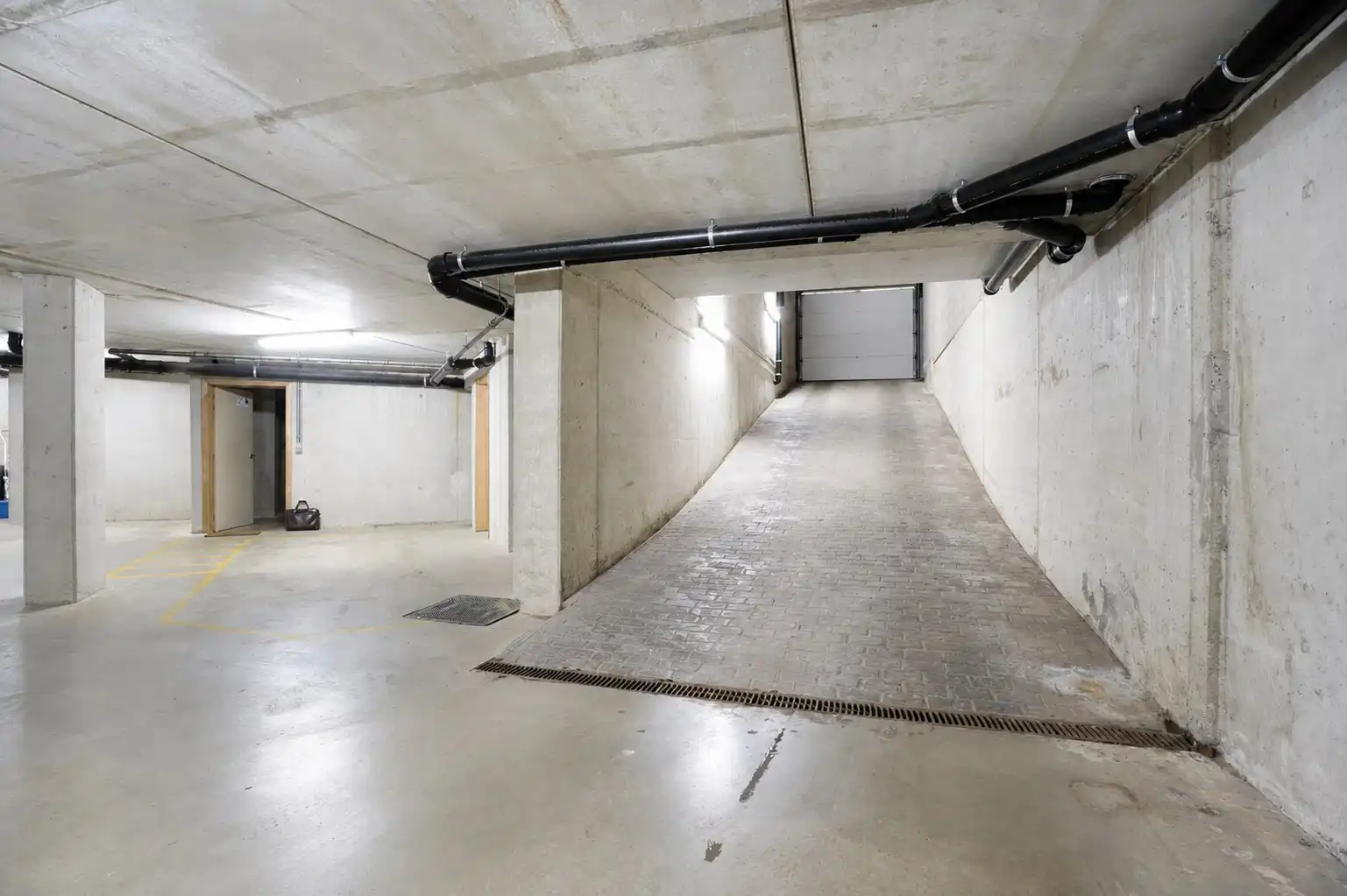 Standplaats te koop in het centrum van Aartrijke foto 2