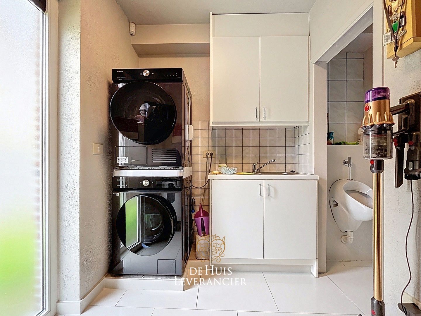 Exclusief wonen in Kontich ? Luxe, rust & ruimte met tuin met zwembad te koop ! foto 13