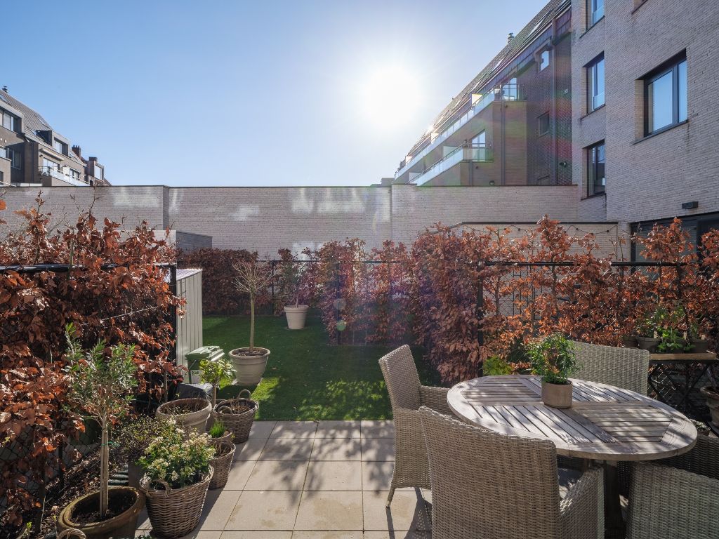 Historisch centrum Gent - luxueus 2 slpk appartement (2020) met privatieve tuin. foto 3