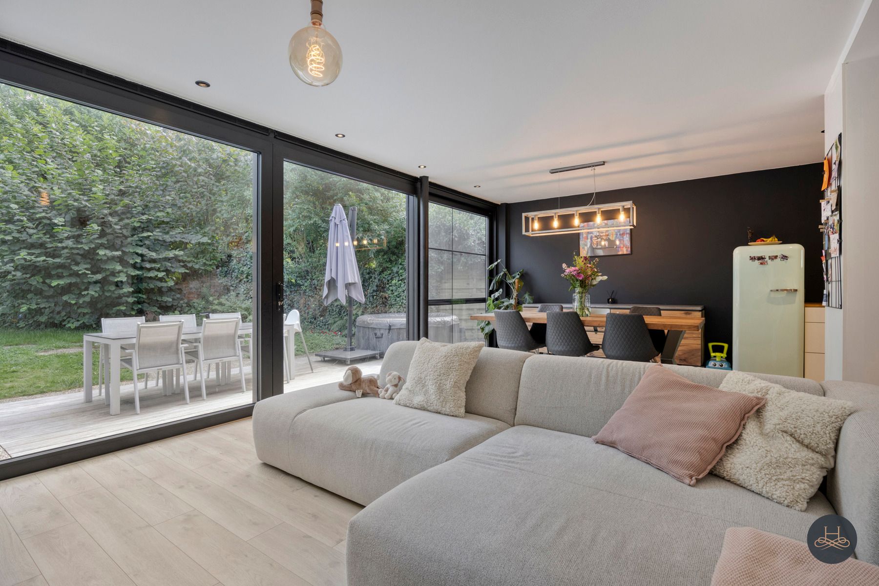Charmante halfopen woning met karakter en grote tuin  foto 20