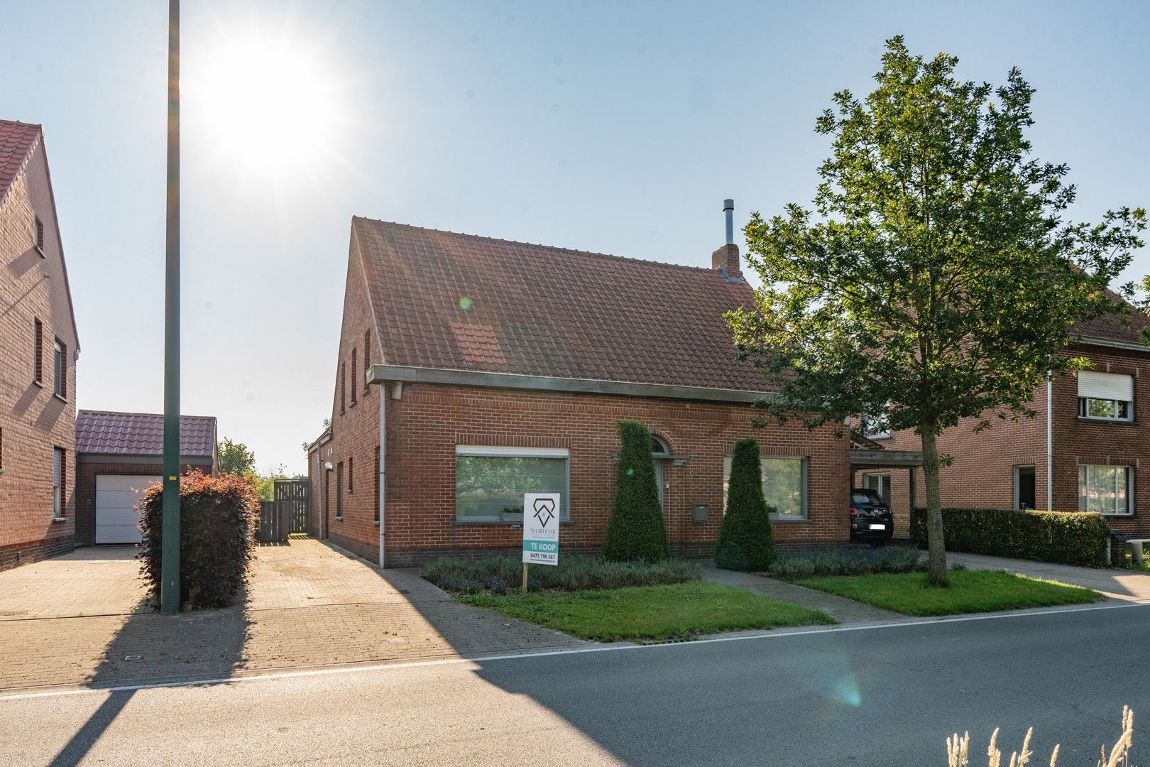 Landelijke gezinswoning nabij het centrum van Zomergem foto 6