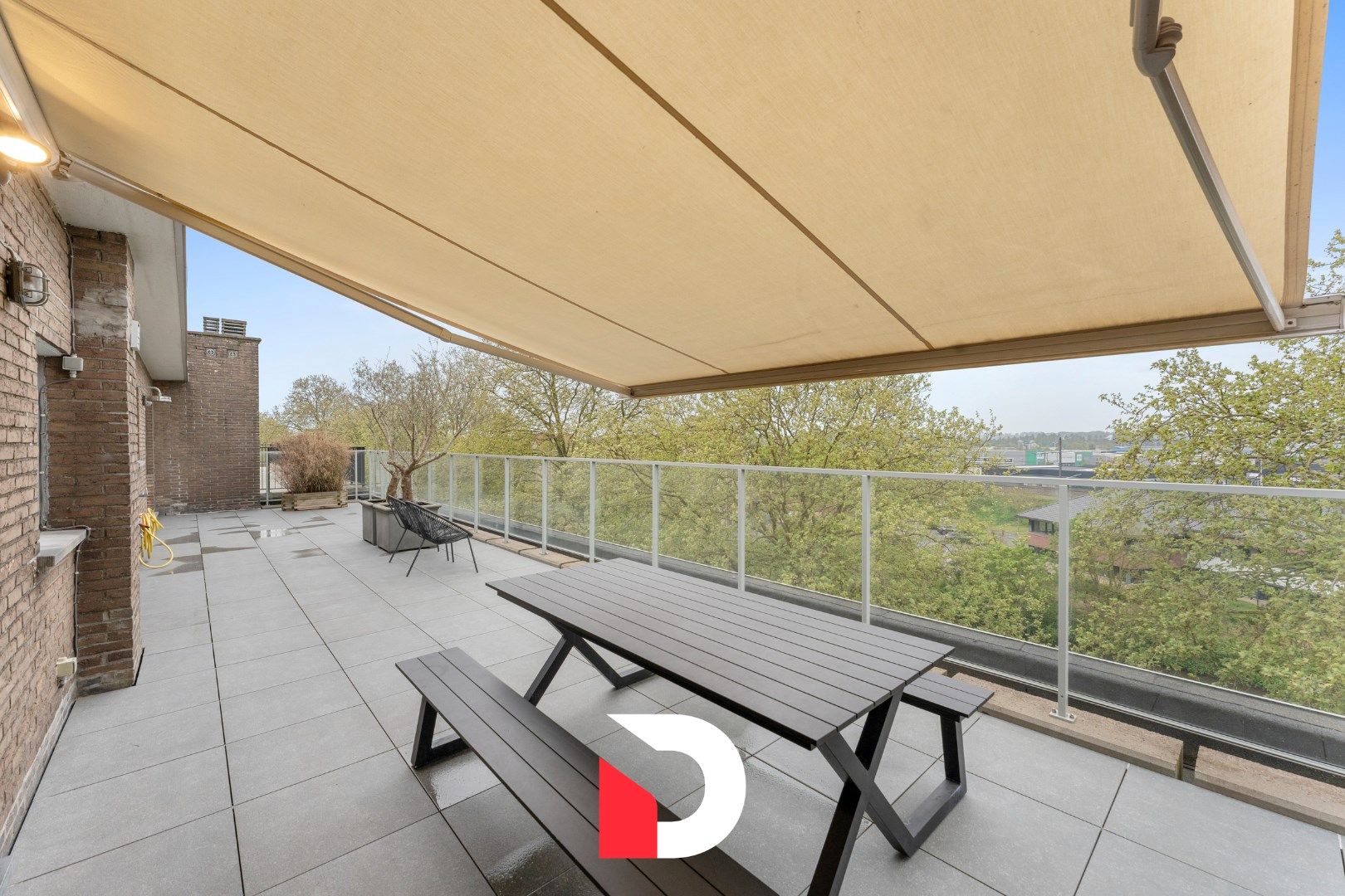 Dakappartement met magnifiek terras van 50m² en vrije uitzichten te Kristus-Koning foto 8