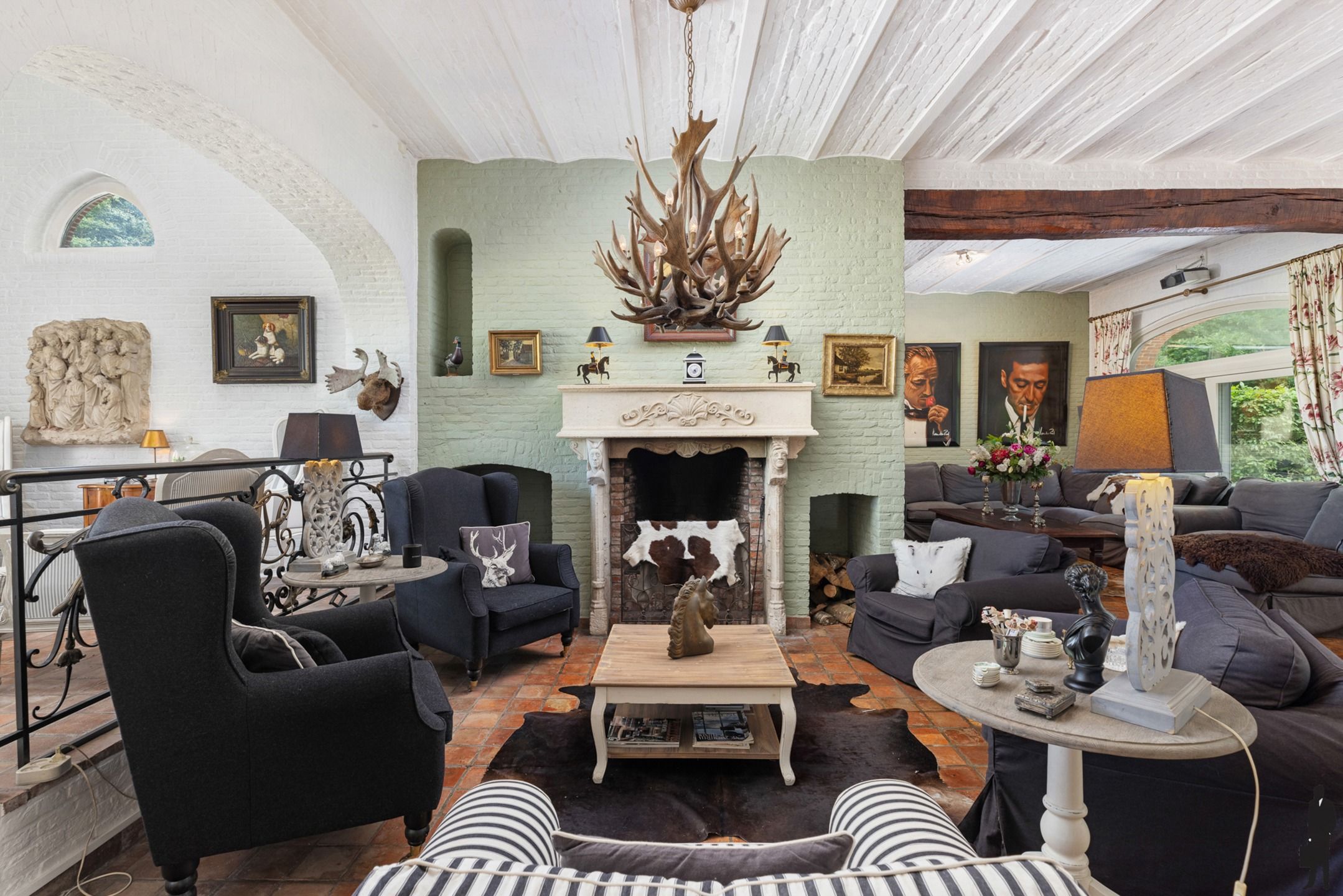 Kasteelhoeve op een landdomein van ca 6ha. foto 83