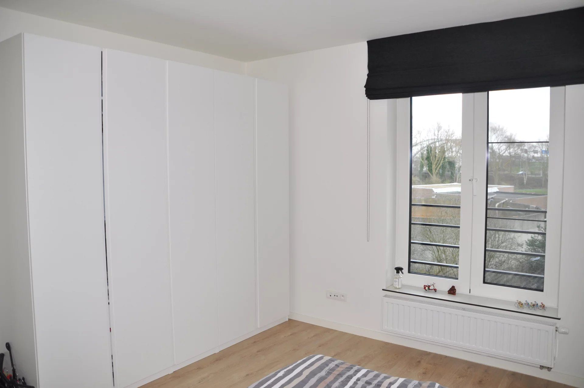 PRACHTIG EN RECENT APPARTEMENT VAN 88M² MET 2 SLPK'S EN 2 PARKINGS IN ZUIDZICHT foto 13