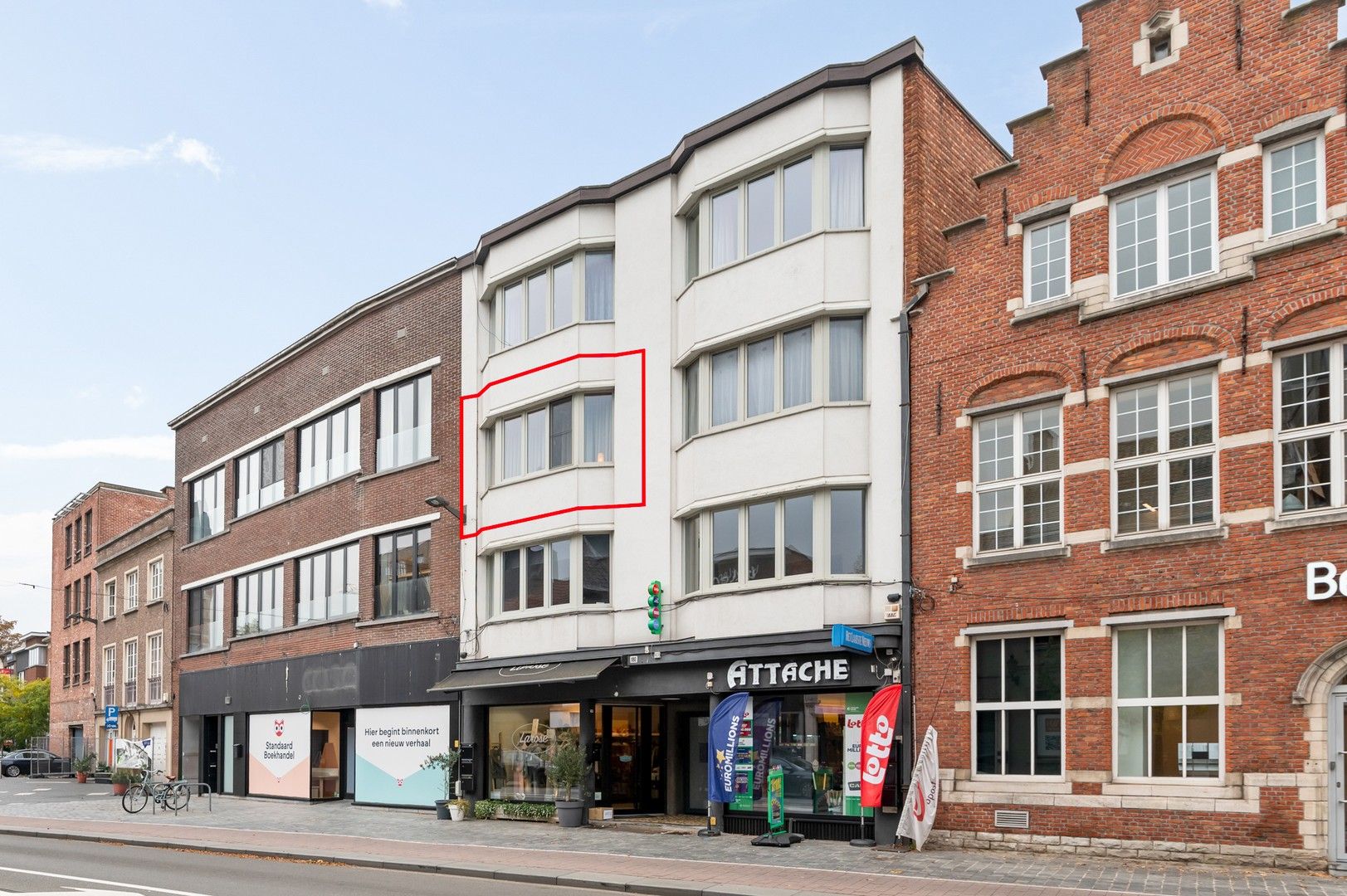 Recent instapklaar 2-slpk appartement in centrum Brasschaat foto 14