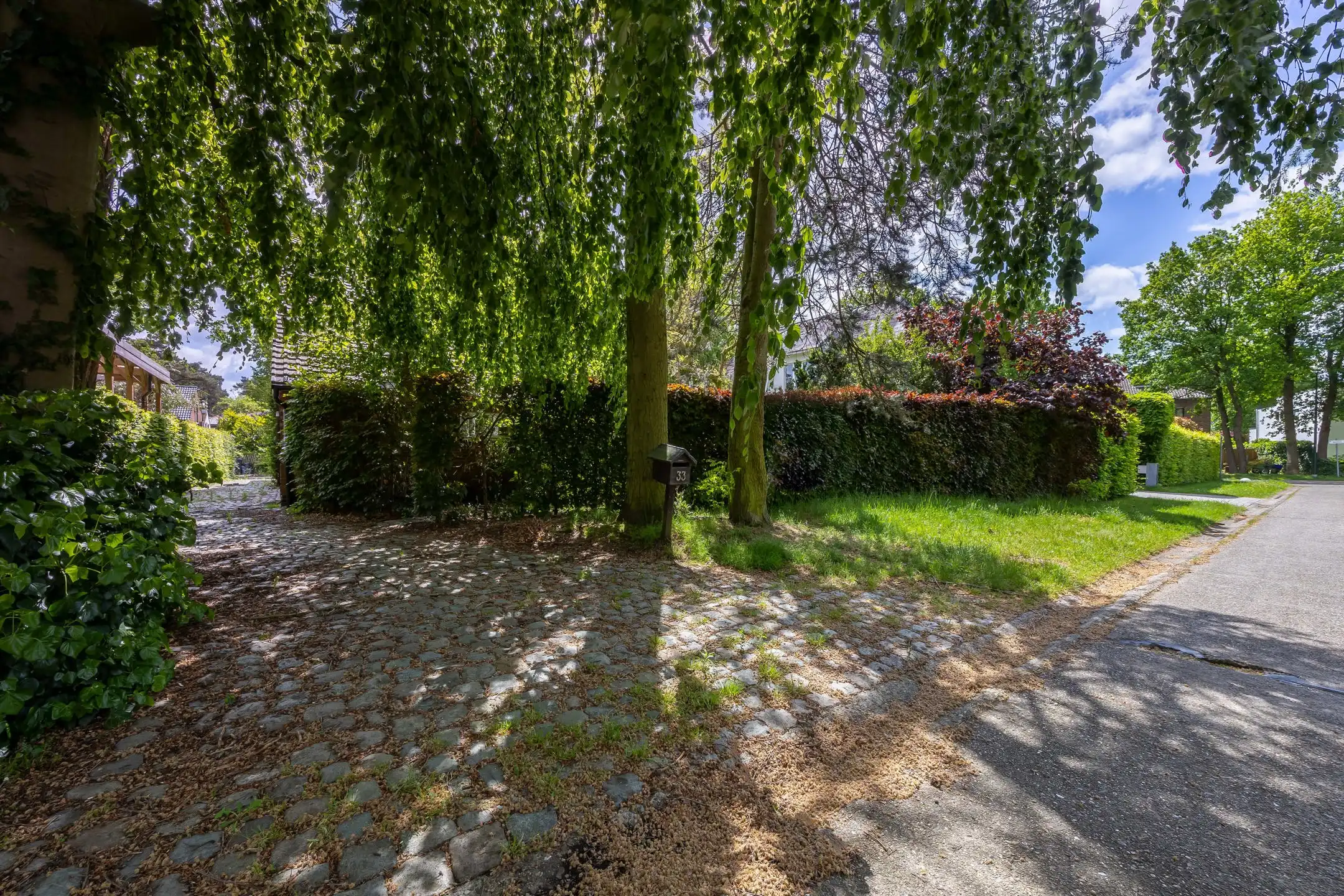  Te renoveren landhuis in groene wijk Hertebos foto 2