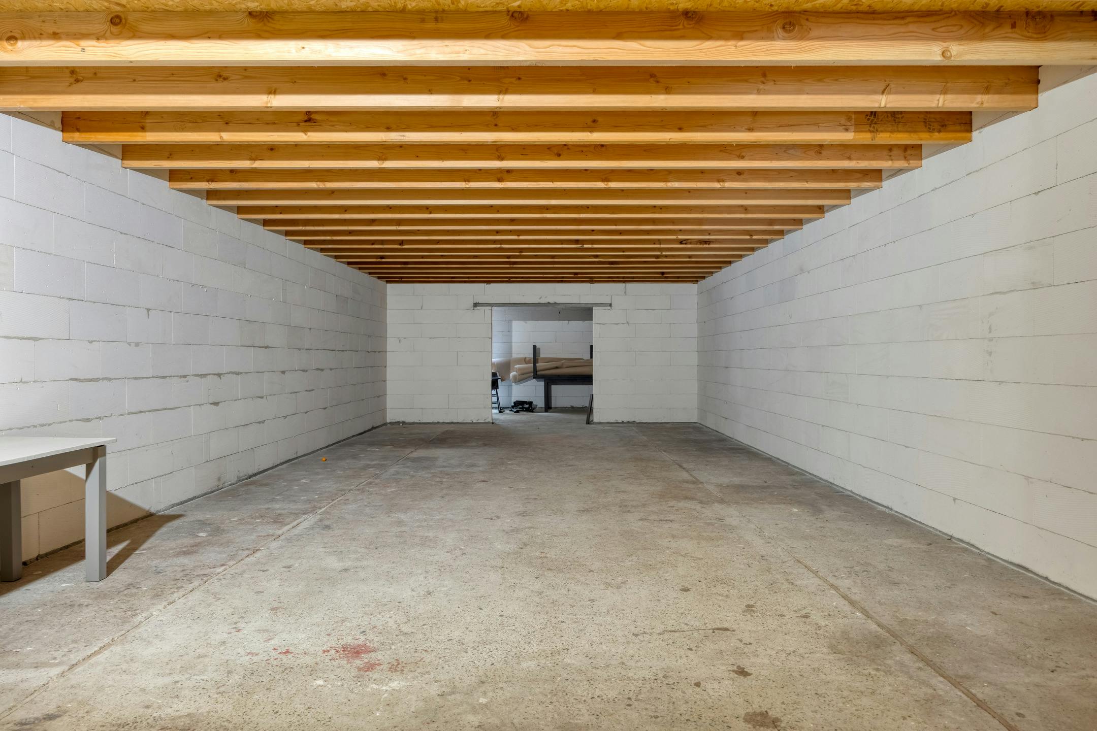 Unieke handelswoning met magazijn in Zomergem foto 24