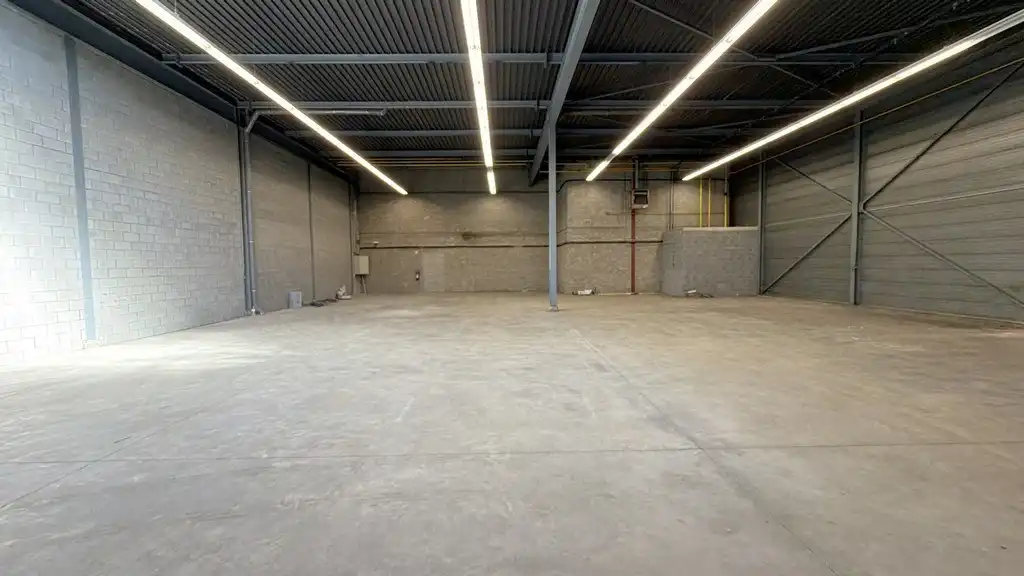 Magazijn te huur aan de haven van Antwerpen foto 11