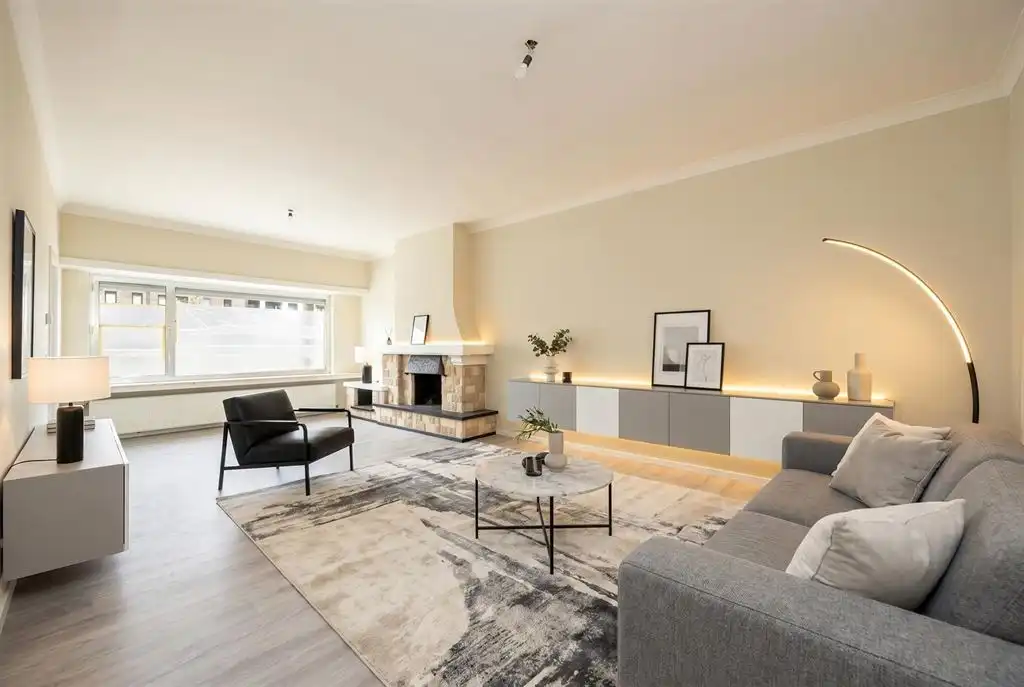 Instapklaar gelijkvloersappartement met stadskoer foto 2