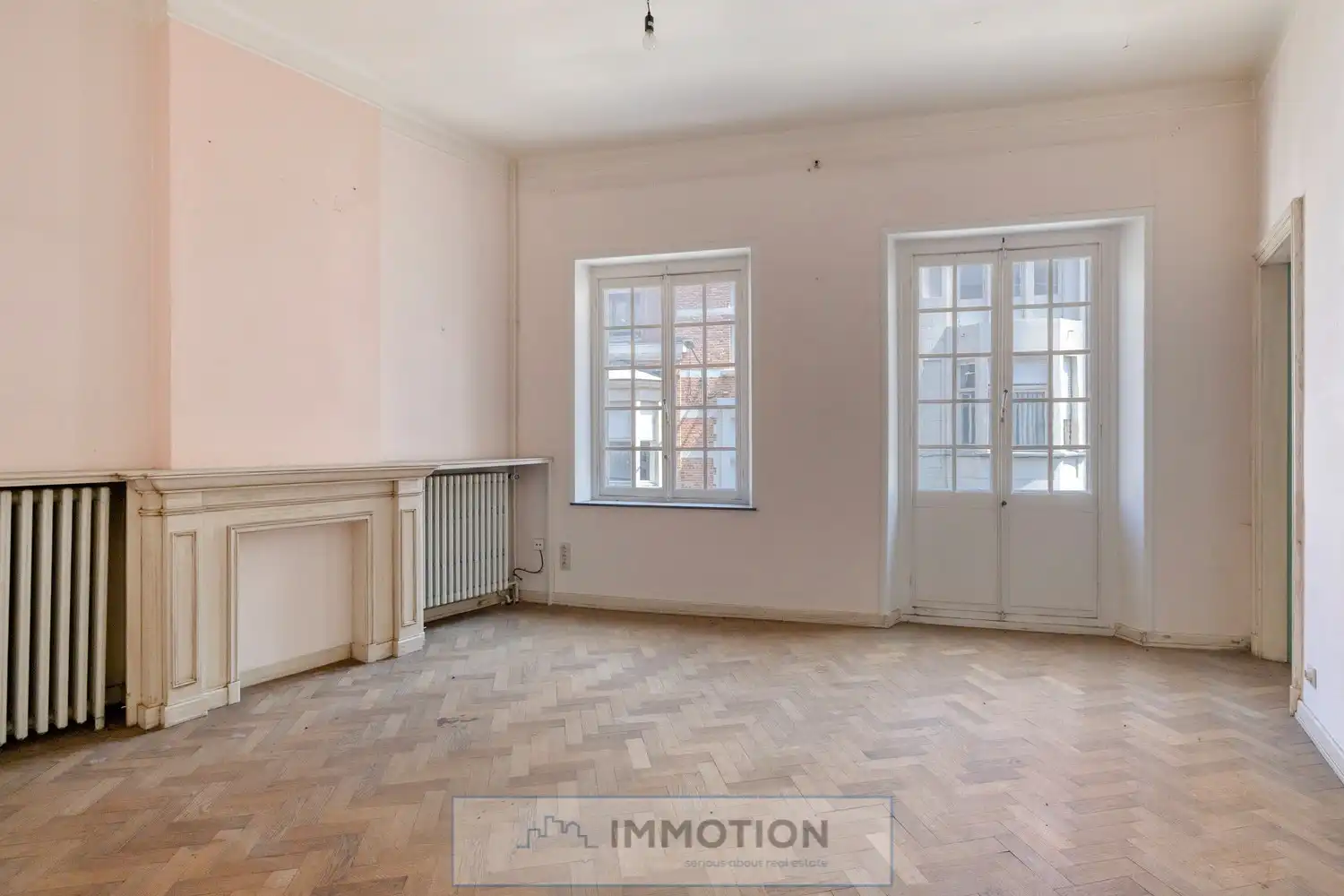 Charmante te renoveren burgerwoning te koop in Kortrijk foto 10