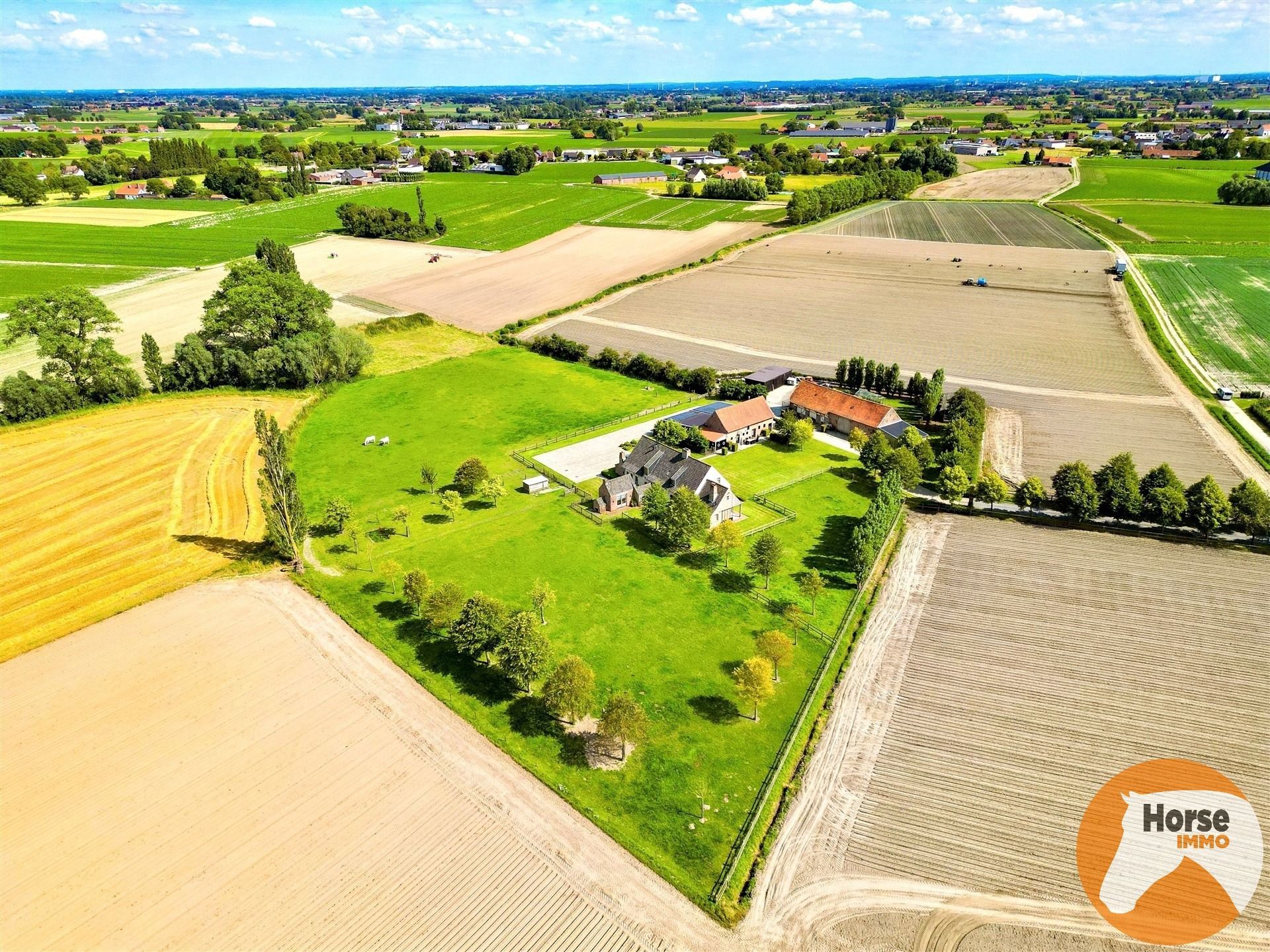 PITTEM - Landelijke Hoeve met Bijgebouwen op 1ha82a62ca foto 45