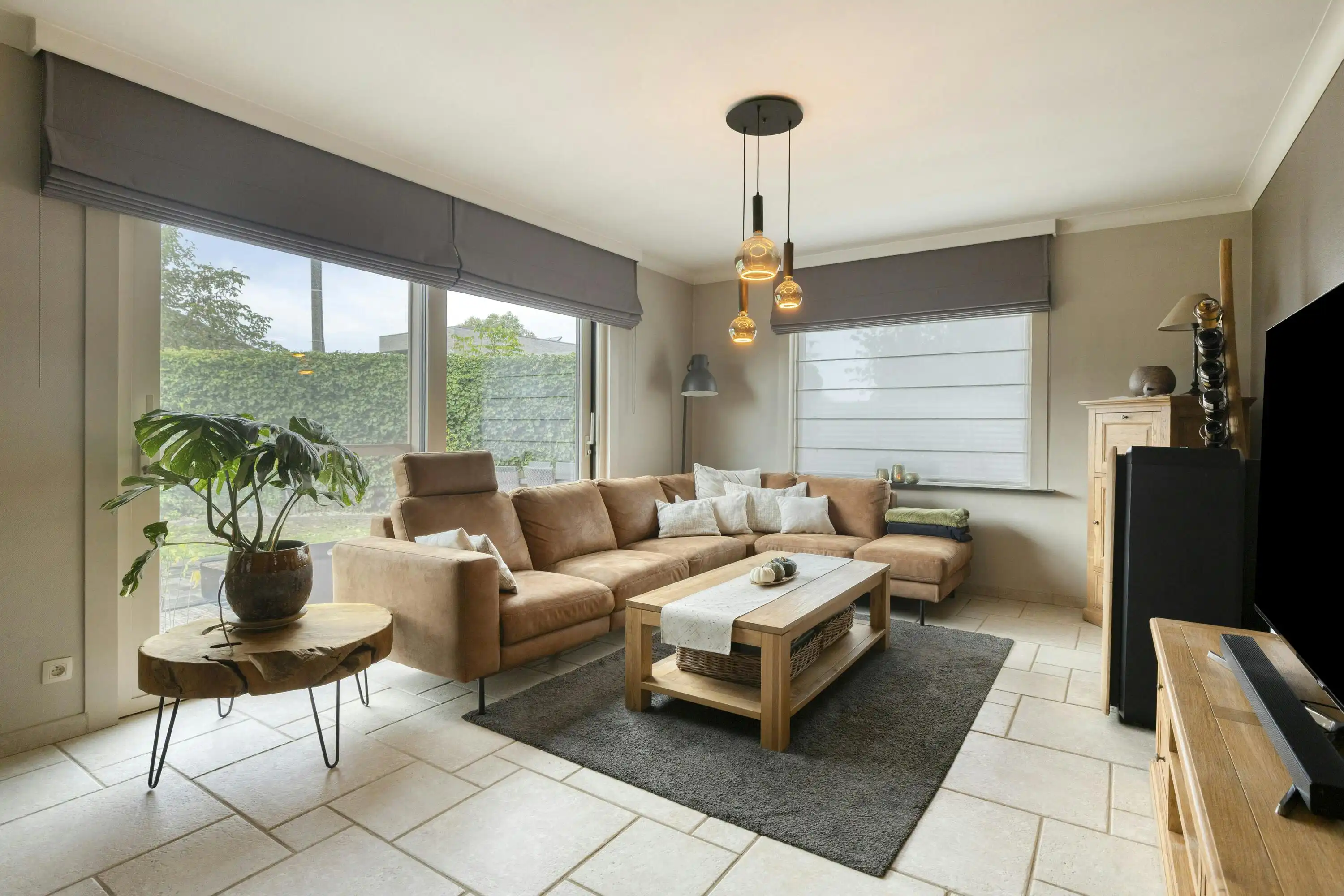 Ruime woning te koop in Oekene  foto 2