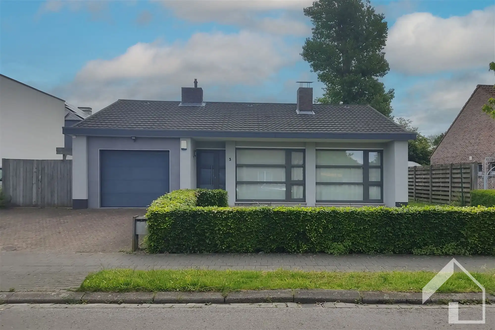 Laagbouwwoning op toplocatie! foto {{pictureIndex}}