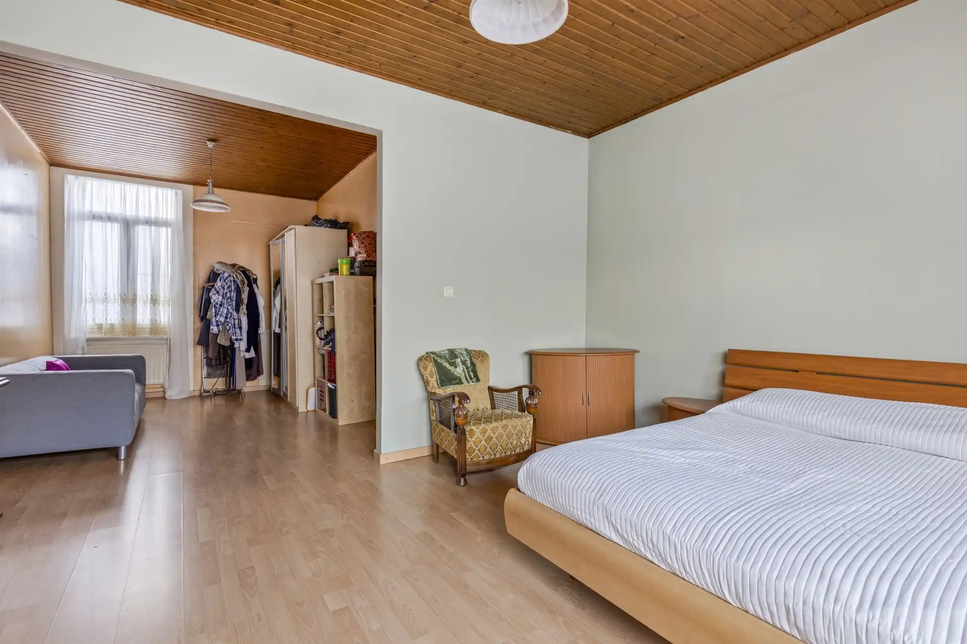 Ruime woning met 4 slaapkamers te koop in Hoboken  foto 19