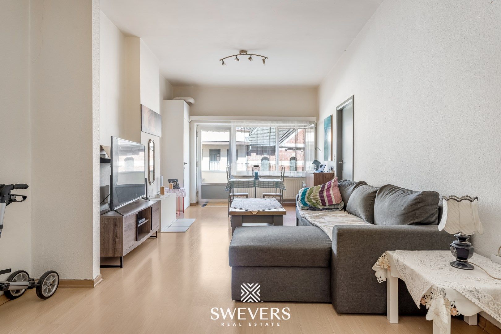 Karaktervol appartement met potentieel op toplocatie te Hasselt centrum foto 2