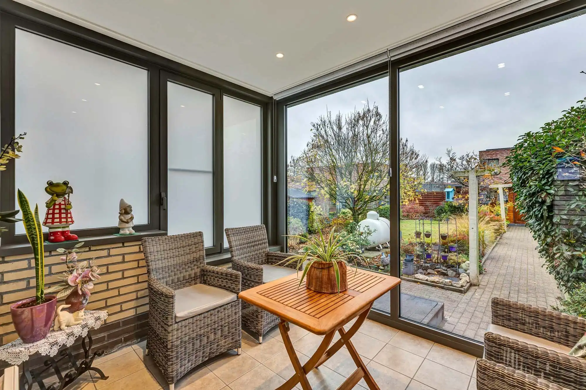 Gezellige en solide woning te Onze-Lieve-Vrouw-Lombeek foto 10