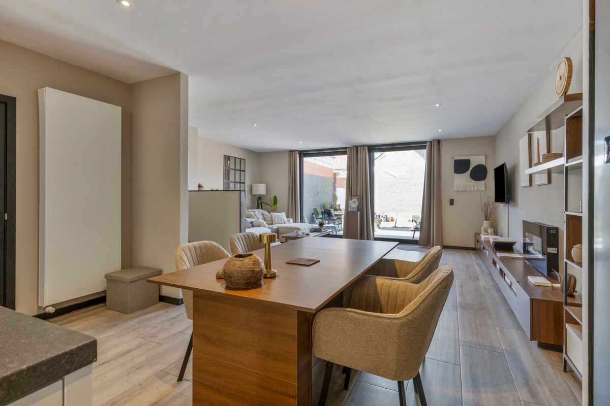 AANTREKKELIJKE woning in het hartje van Dudzele met 3 slaapkamers en tuintje foto 9