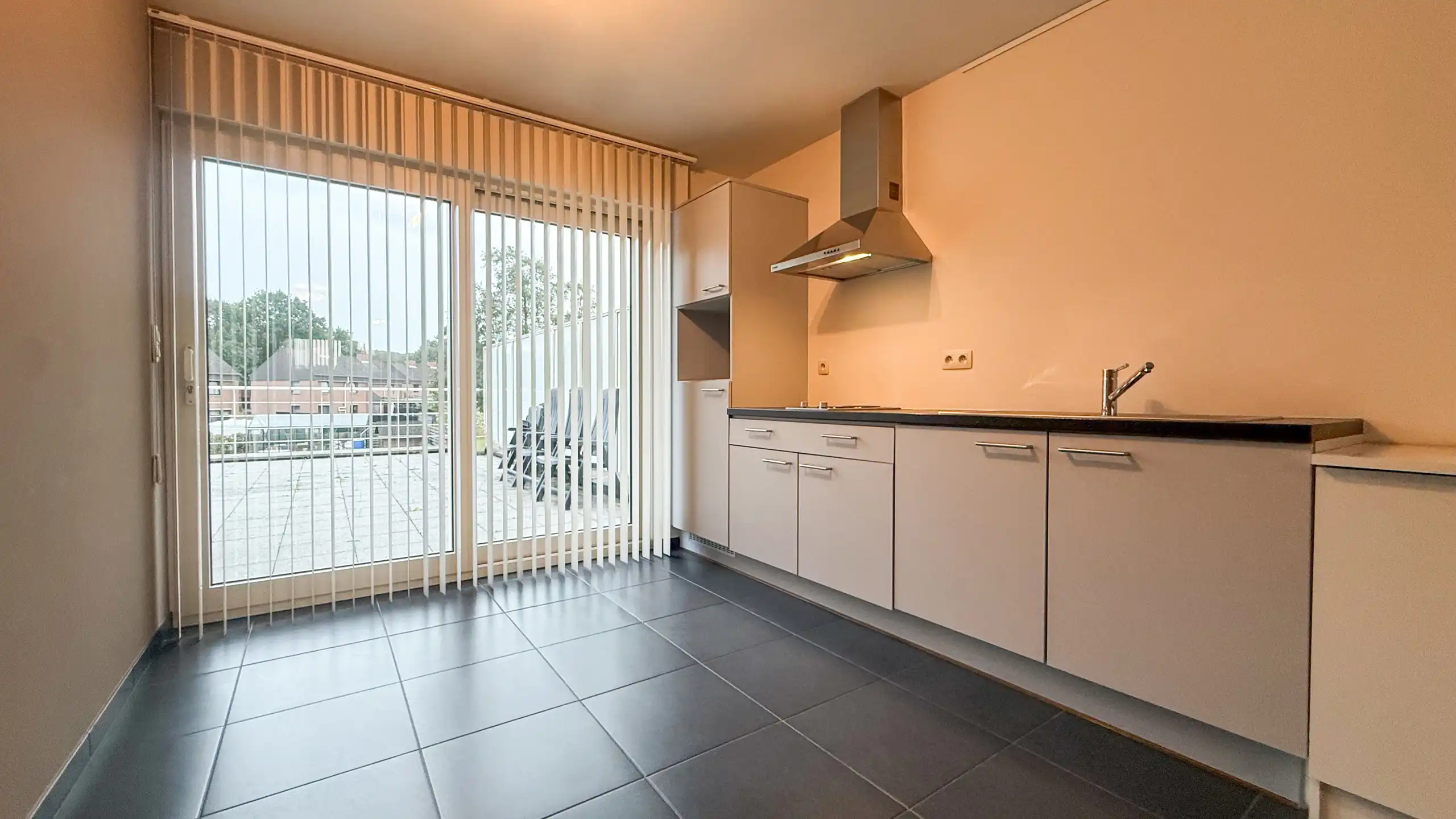 Veelzijdig investeringspand met 10 kamers, lift en kelder! foto 78