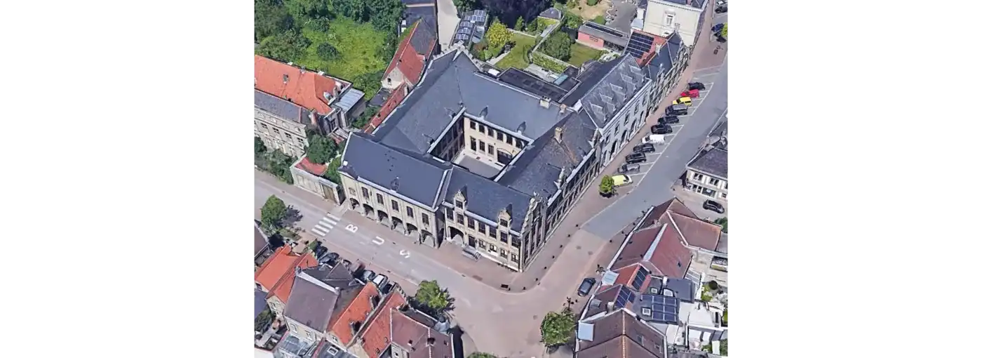 Veurne – Ruime site in de historische binnenstad met ontwikkelingsmogelijkheden foto 4
