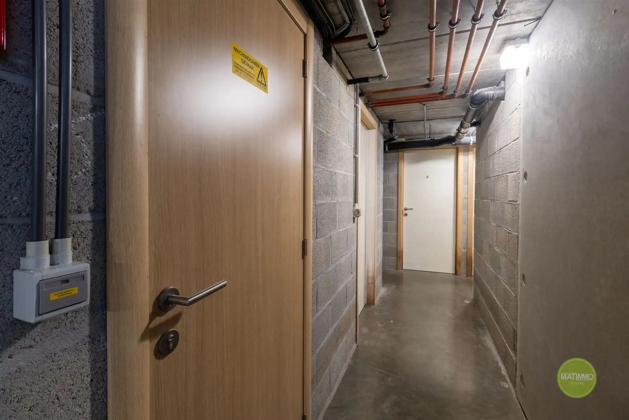 Opbrengsteigendom met 6 appartementen in Balen foto 5