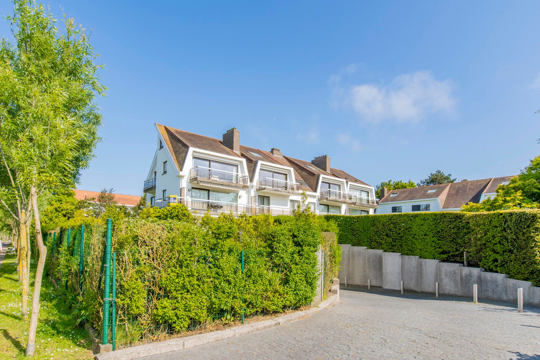 Prachtige duplex op wandelafstand van het strand en de winkels in het Zoute.  foto 4