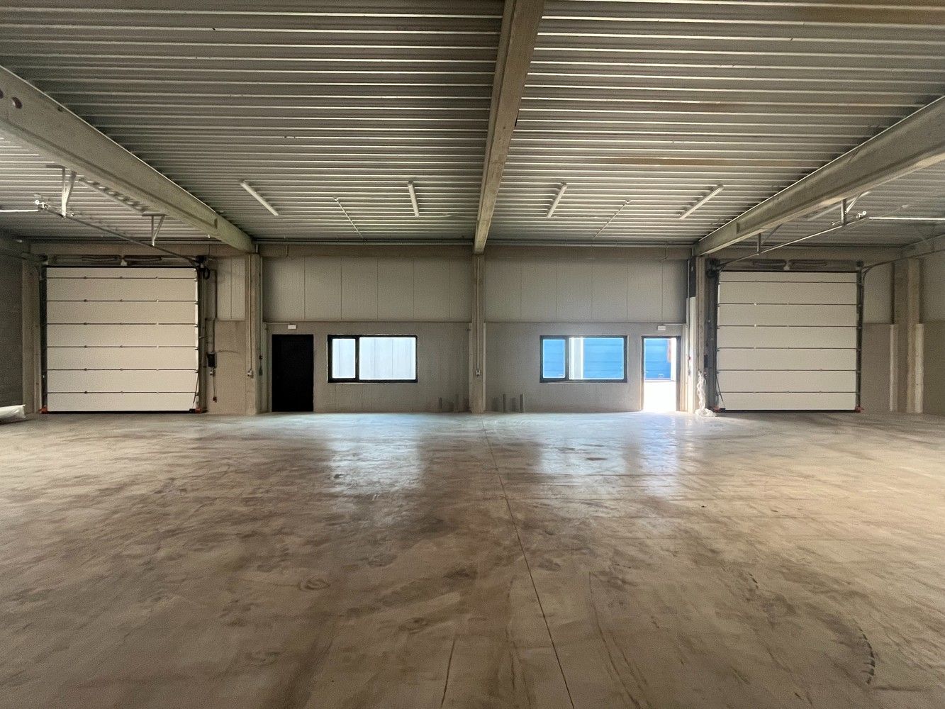 KMO-unit 333m² foto 2