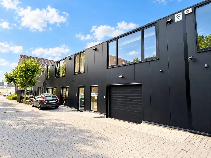 Commercieel te huur Brusselsesteenweg 55/E - 9090 Melle