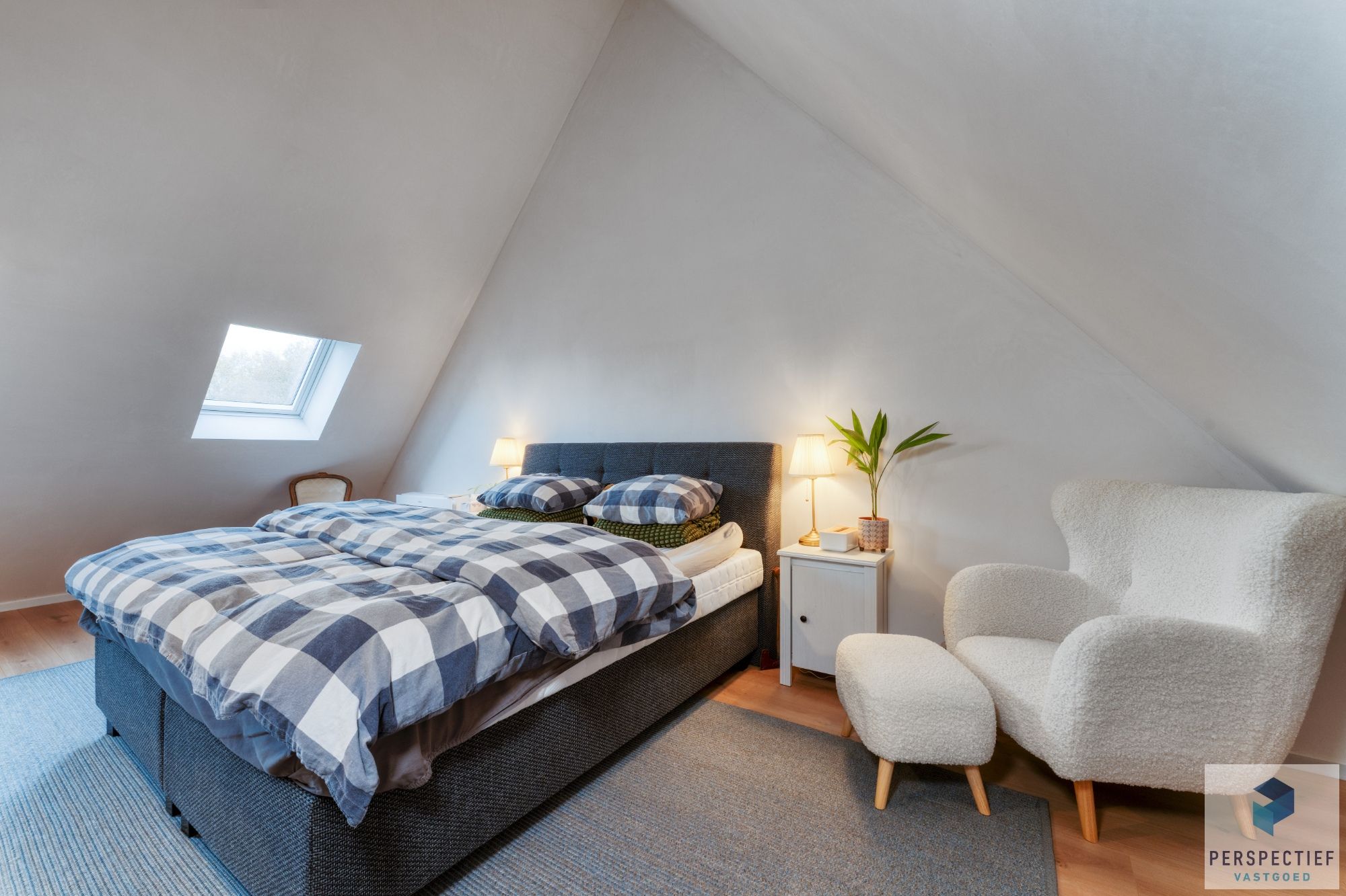 BEZOEKMOMENT ZATERDAG 6/12 VAN 16U30 TOT 18U | Uiterst GOED gelegen VERNIEUWDE woning met GROTE tuin foto 24