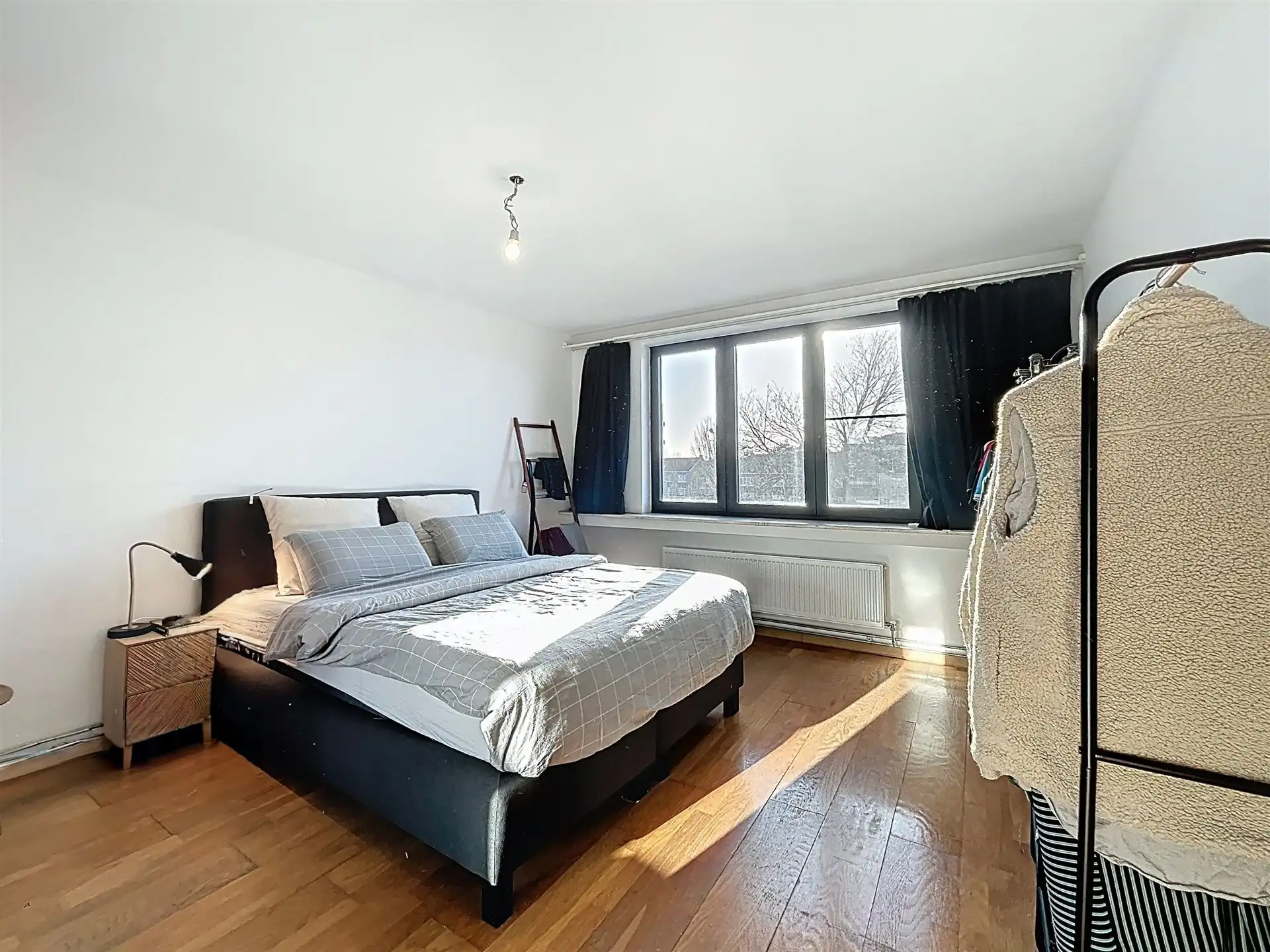 Instapklare ruime woning met grote garage op perceel van 359m² foto 12