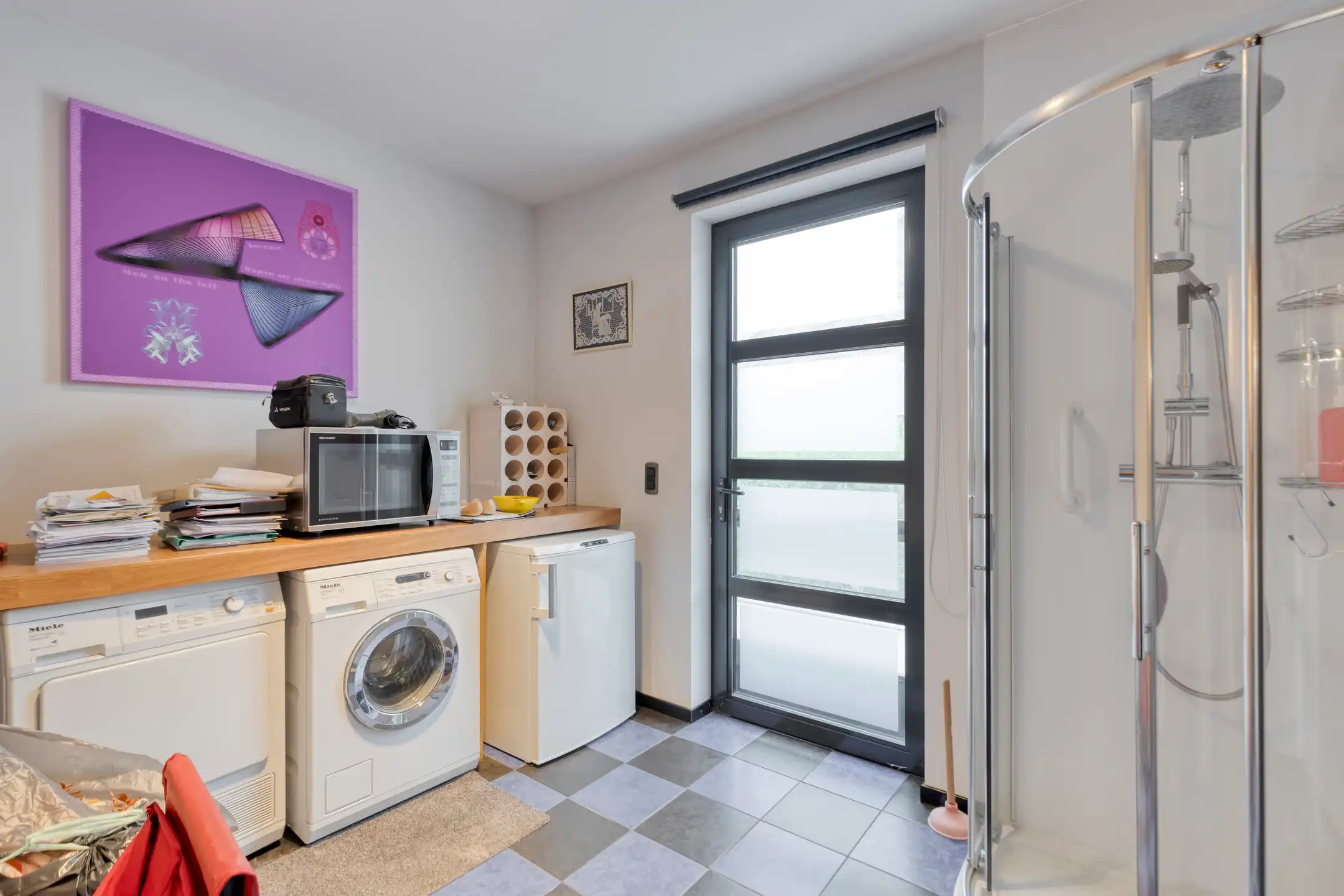 Perfect instapklare woning met aparte handelsruimte foto 19