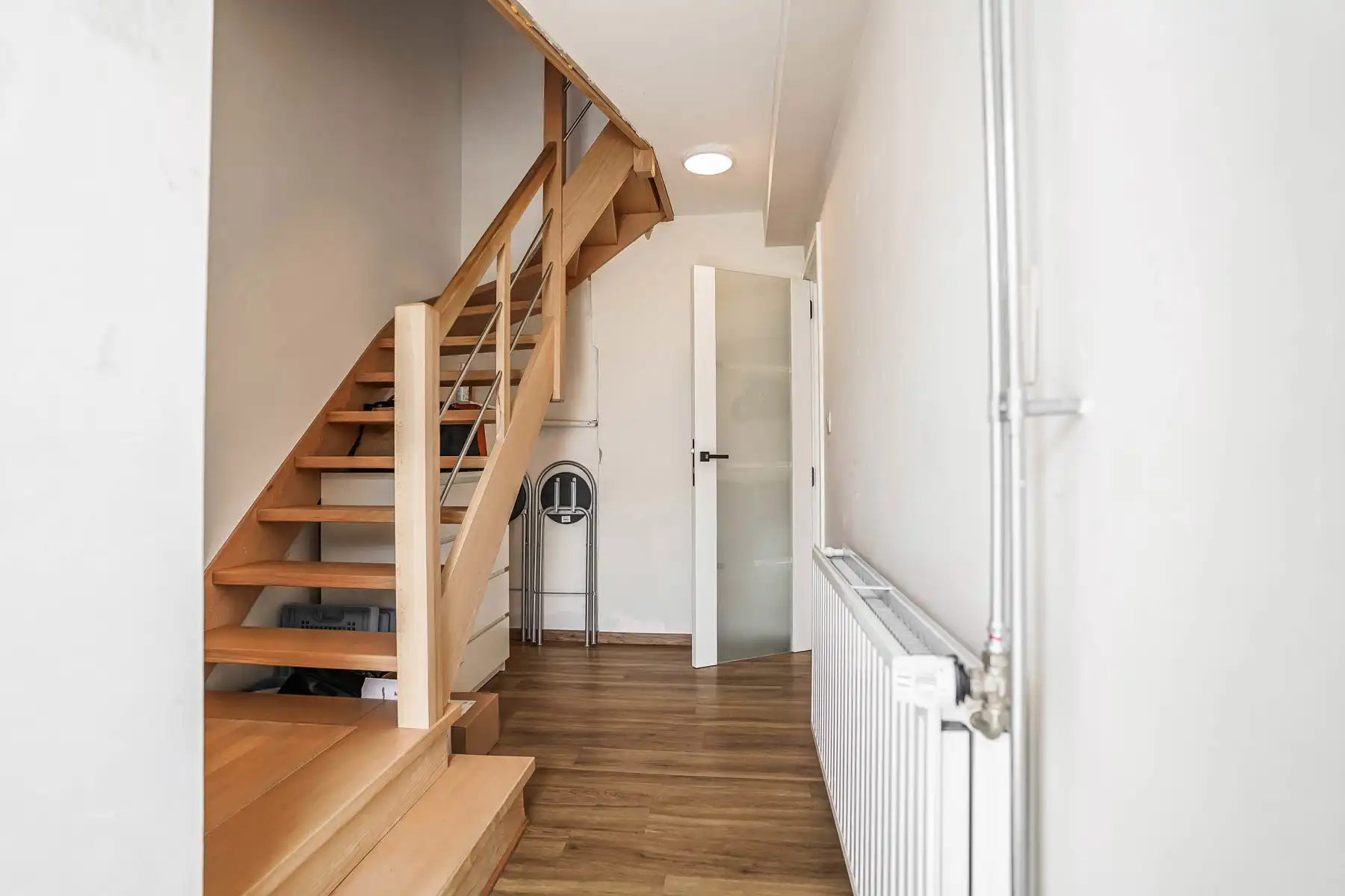 Mooi gerenoveerde & instapklare 3-gevel woning te Londerzeel foto 5