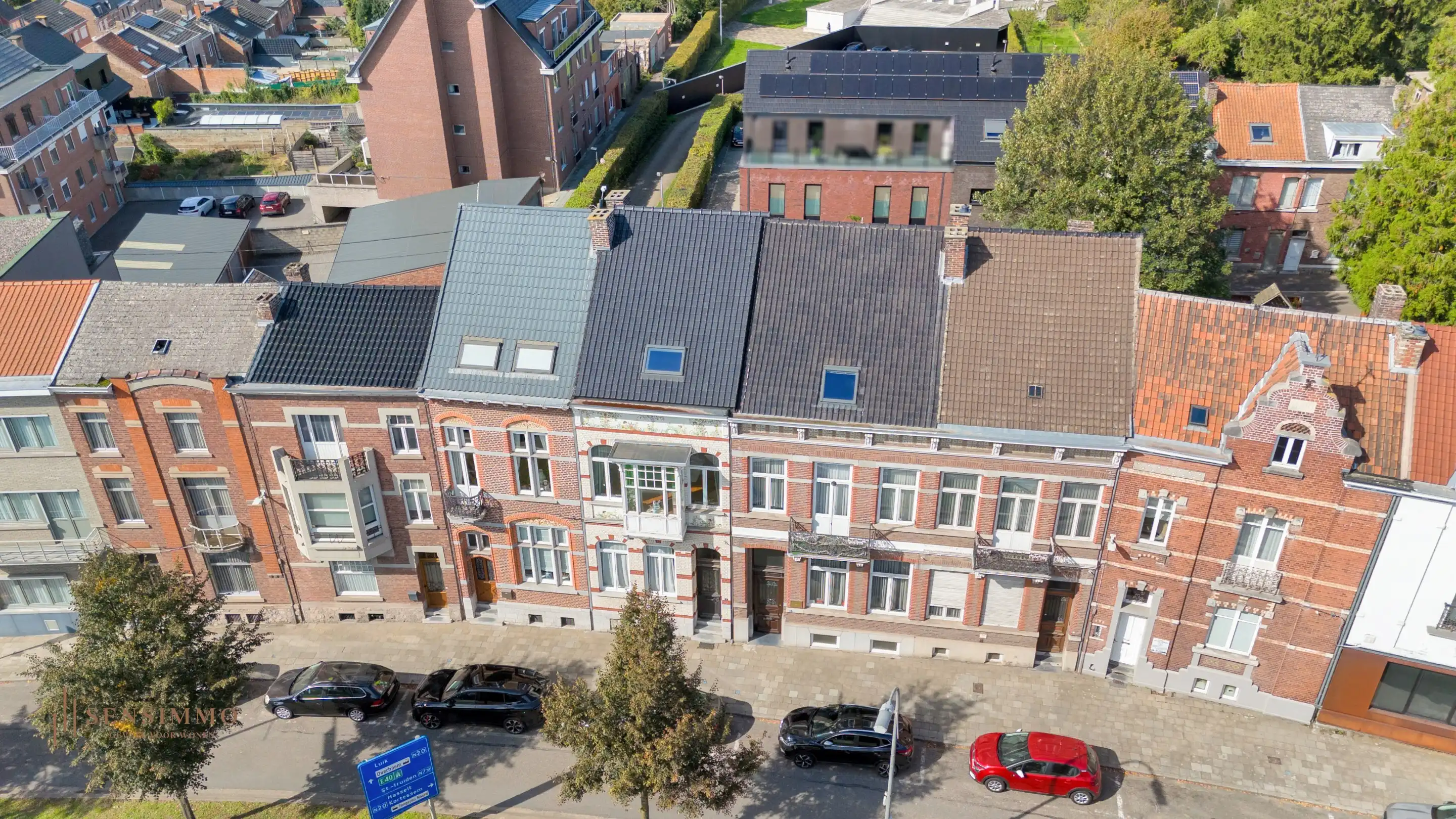 Statig herenhuis met karakter in het historische Tongeren foto 29