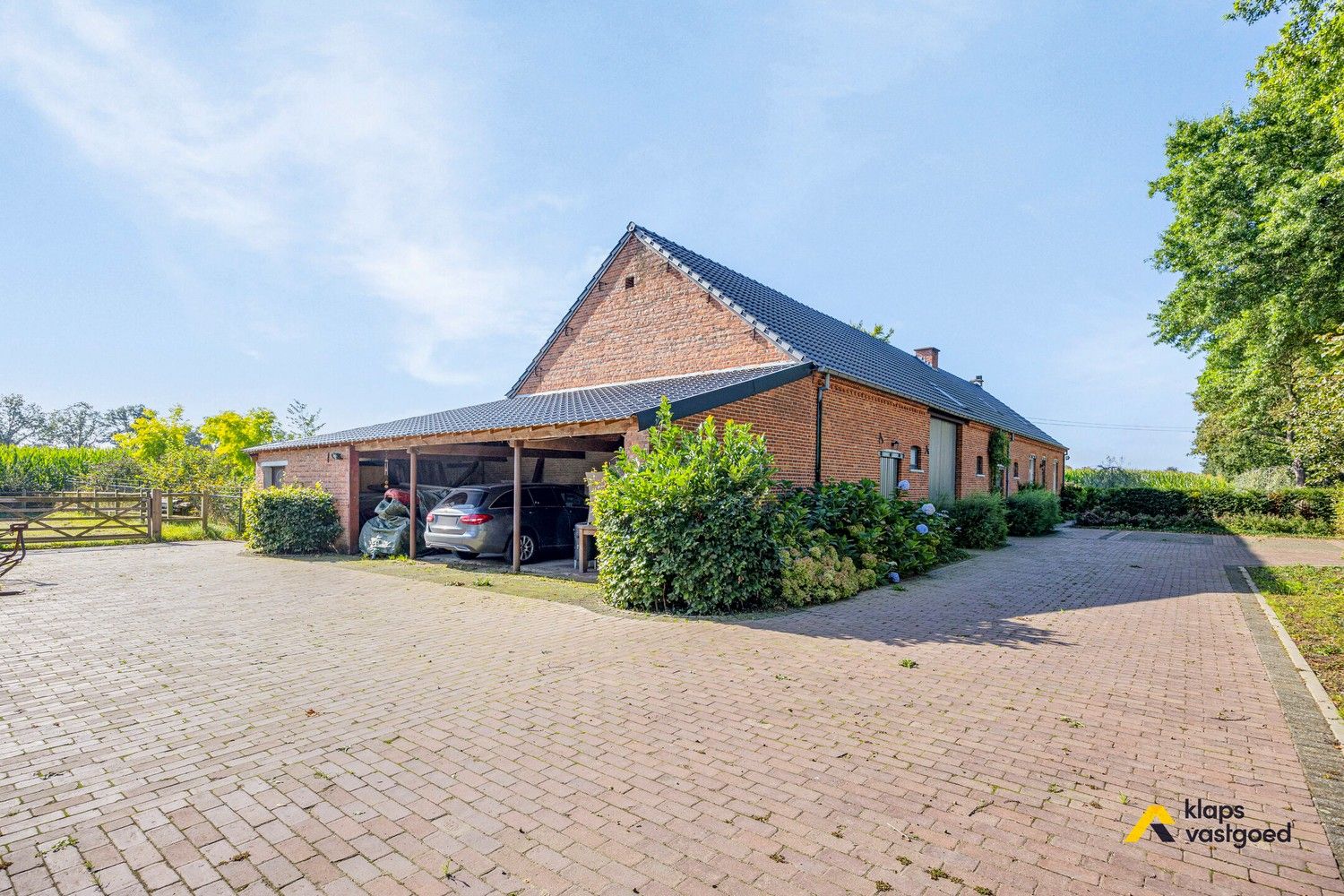 Prachtig gerenoveerde Kempische gevelhoeve met 4 slaapkamers op perceel van ruim 1,2ha foto 32