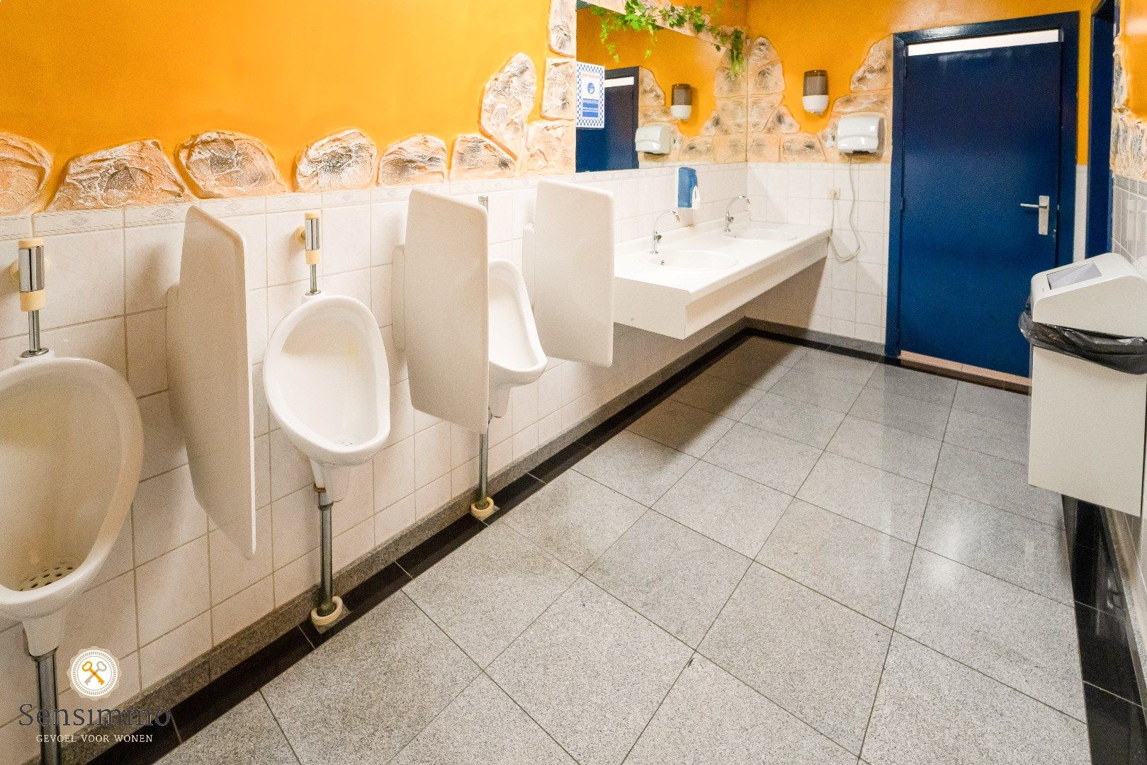 Goed draaiende restaurant te huur knal in het centrum van Maasmechelen foto 11