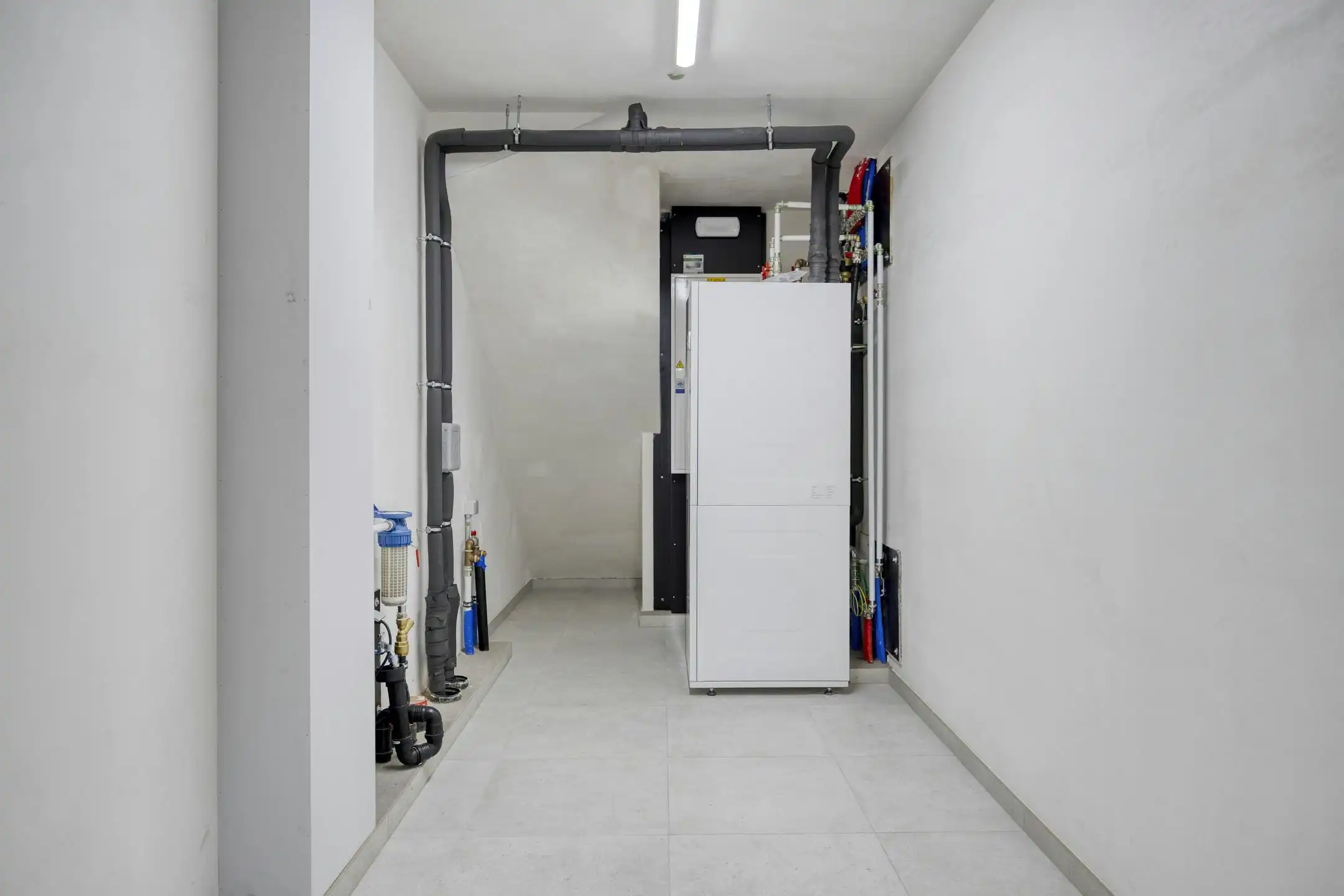 Afgewerkte nieuwbouwwoning te koop in Desselgem foto 8