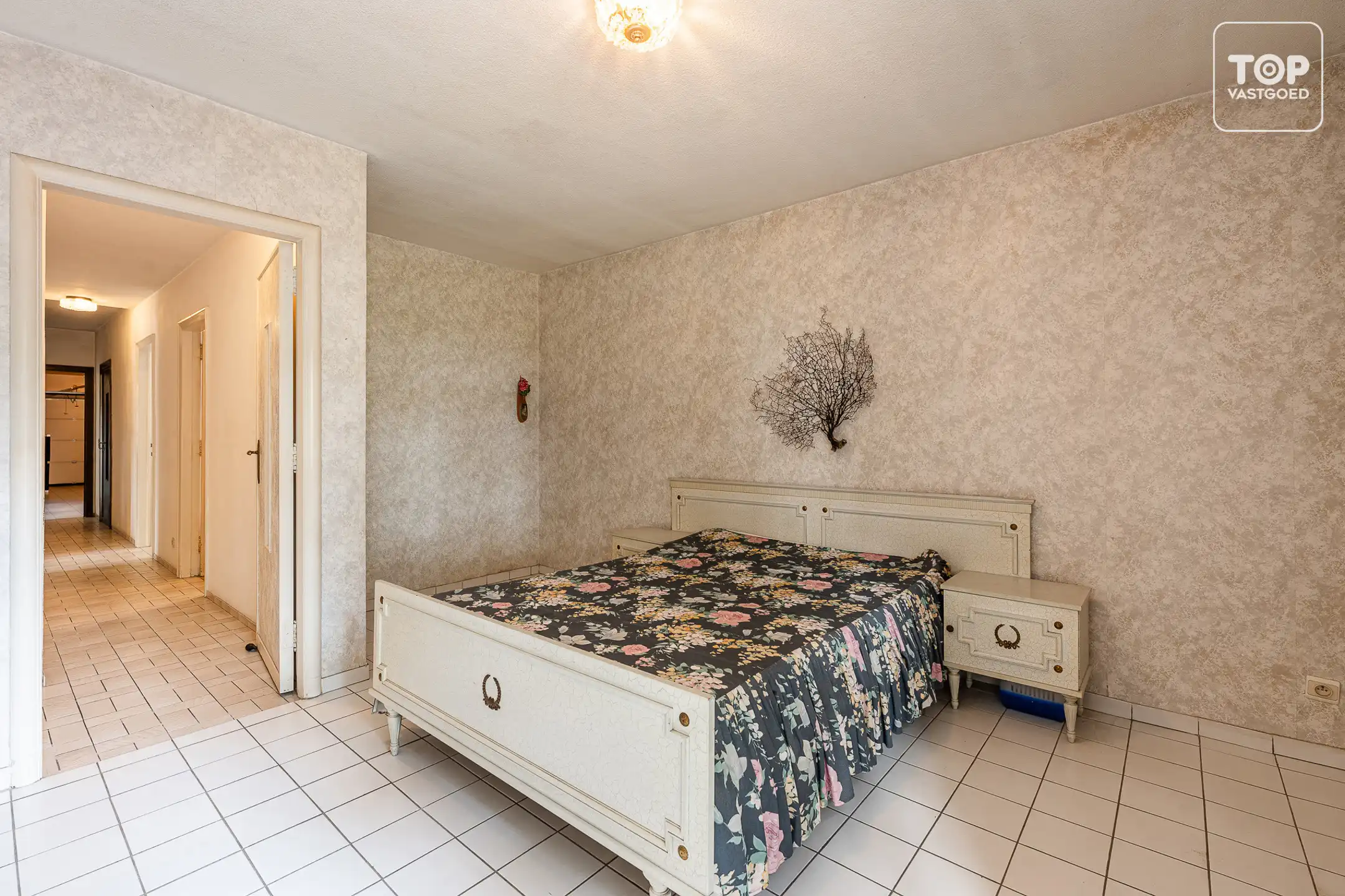 Rustig gelegen woning met ruime tuin, bos en prachtig open uitzicht foto 14