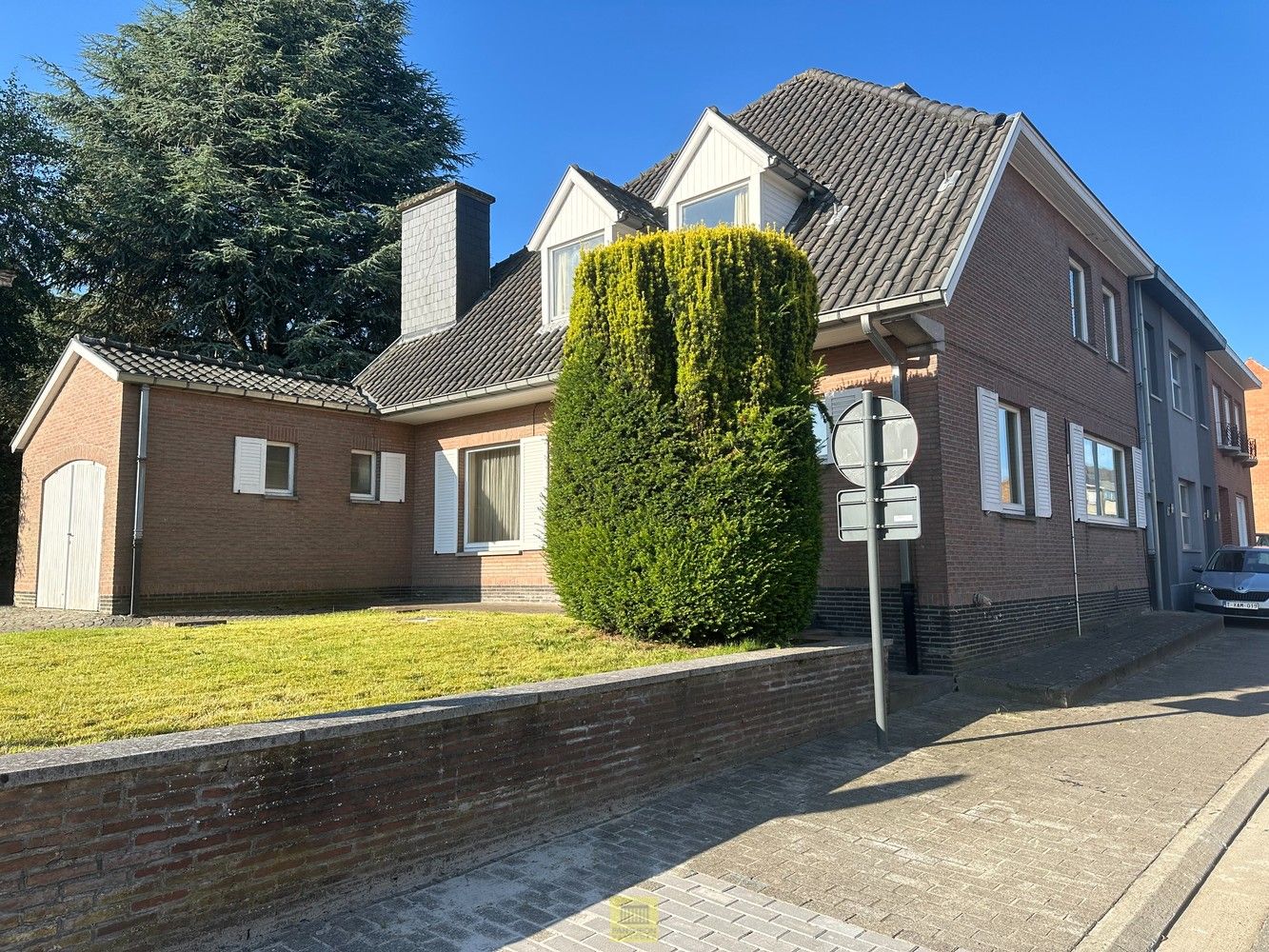 Statige ruime woning te koop foto 17