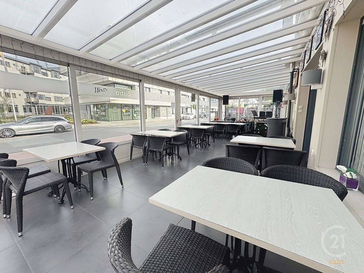Instapklare horecazaak met woonst op toplocatie in Westende foto 10