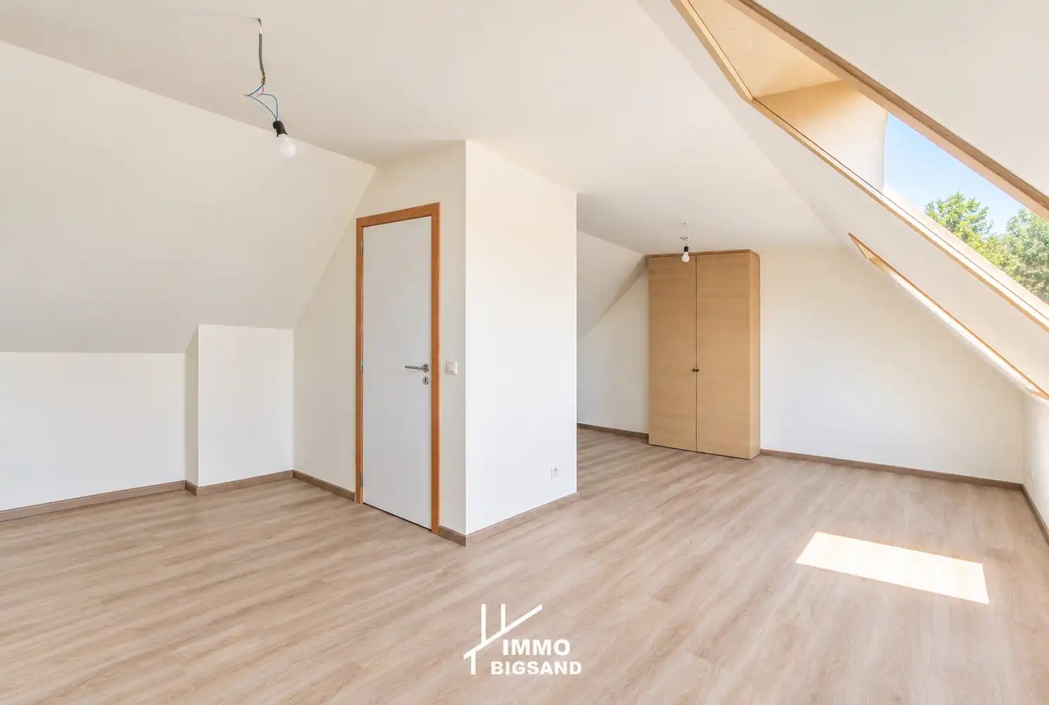 Halfopen nieuwbouwwoning te koop in rustige woonwijk met 4 slaapkamers (mogelijkheid 5 slaapkamers) foto 11