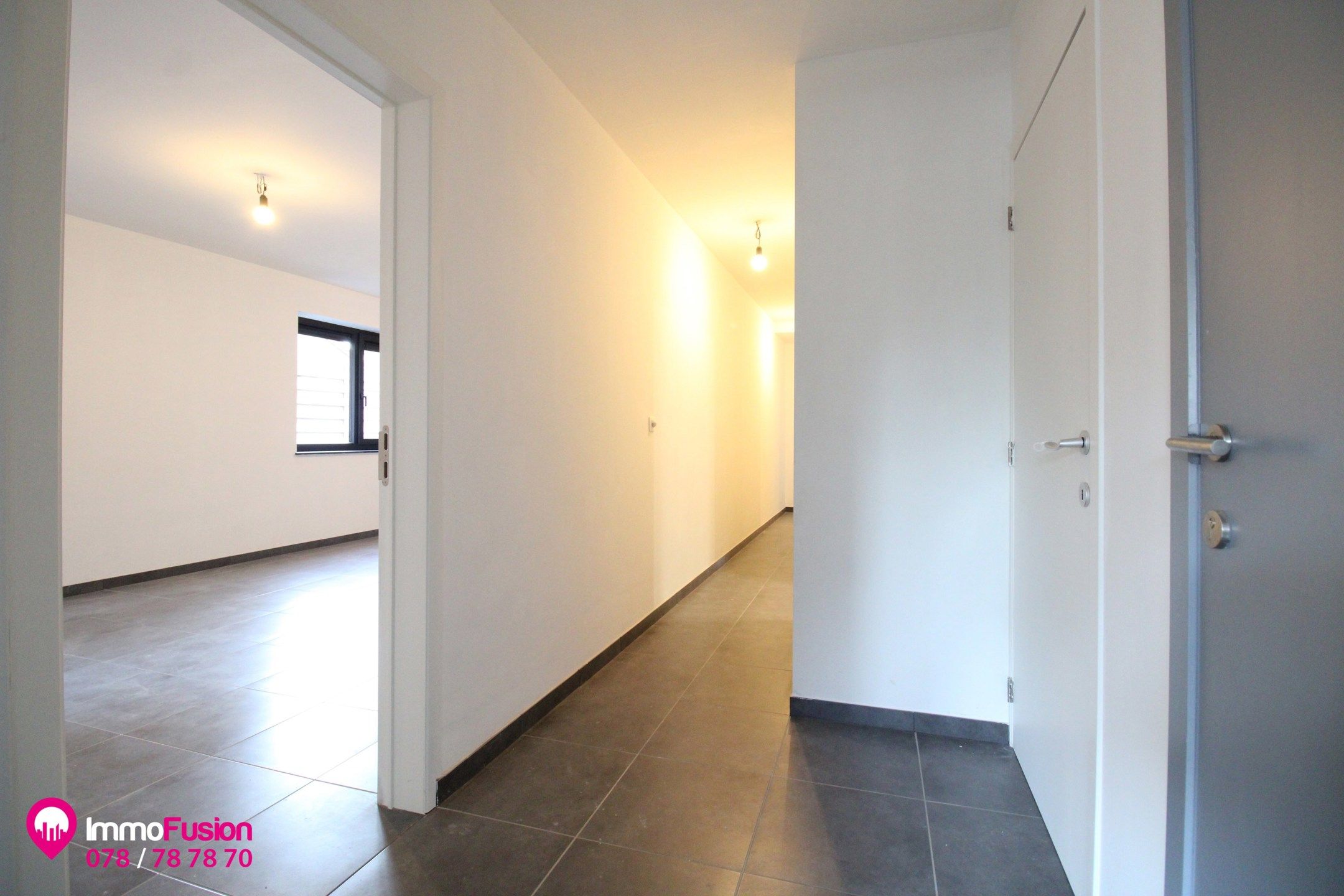 Mooi appartement te huur in centrum Zolder met 2 slaapkamers! foto 3