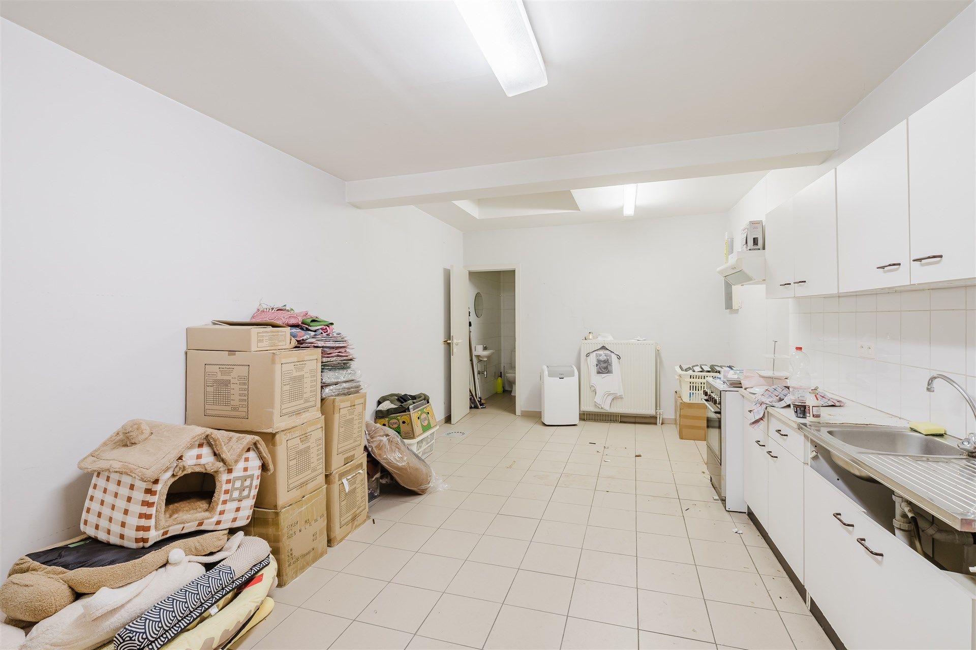 Handelswoning met magazijn te Sint-Niklaas foto 11